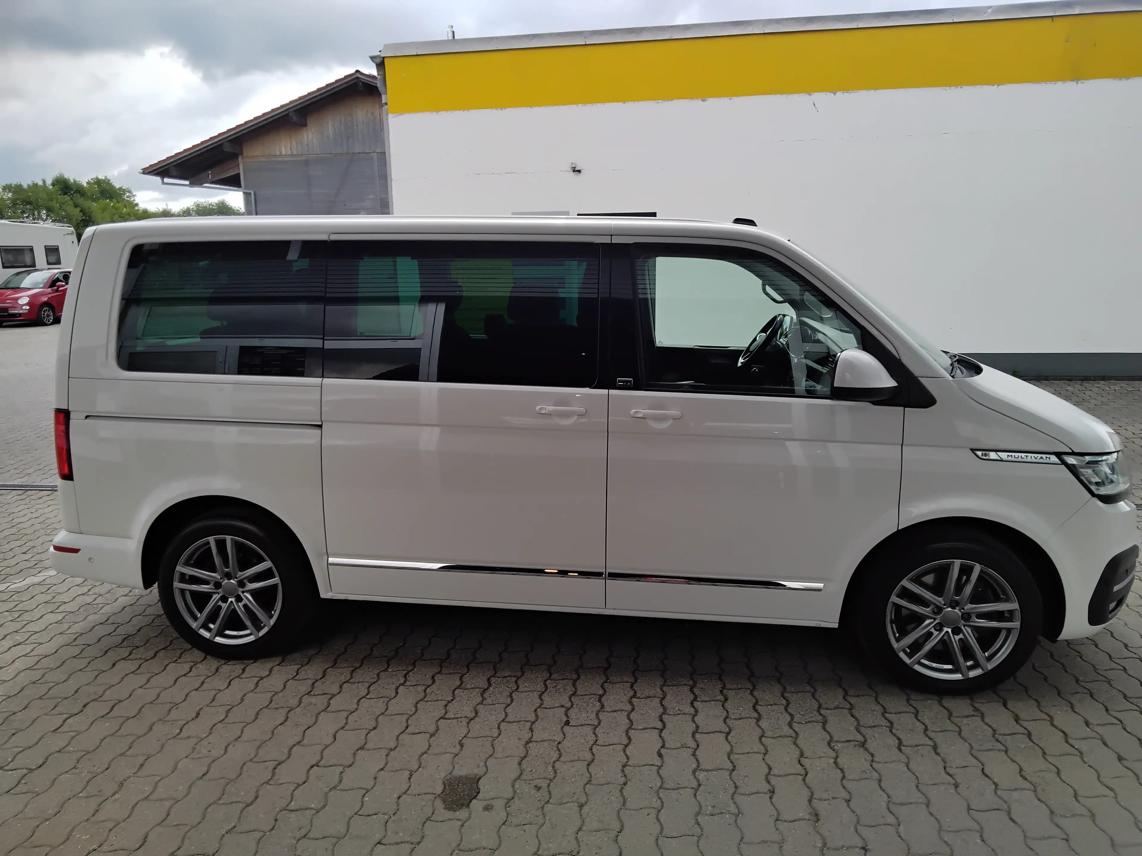 Volkswagen T6.1 Multivan Multivan Generation Six 4MOTION DSG — photo 25