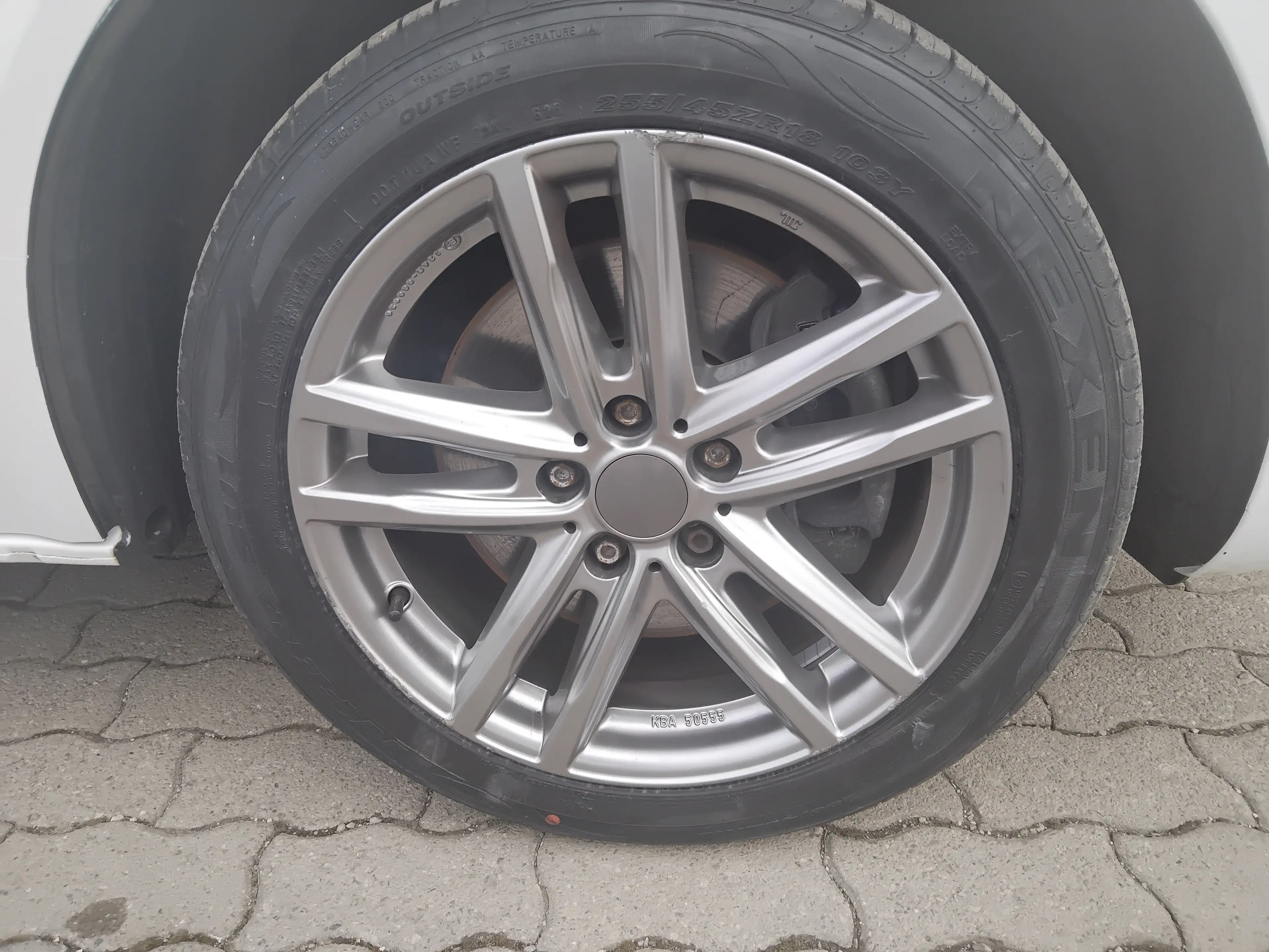 Volkswagen T6.1 Multivan Multivan Generation Six 4MOTION DSG — photo 16