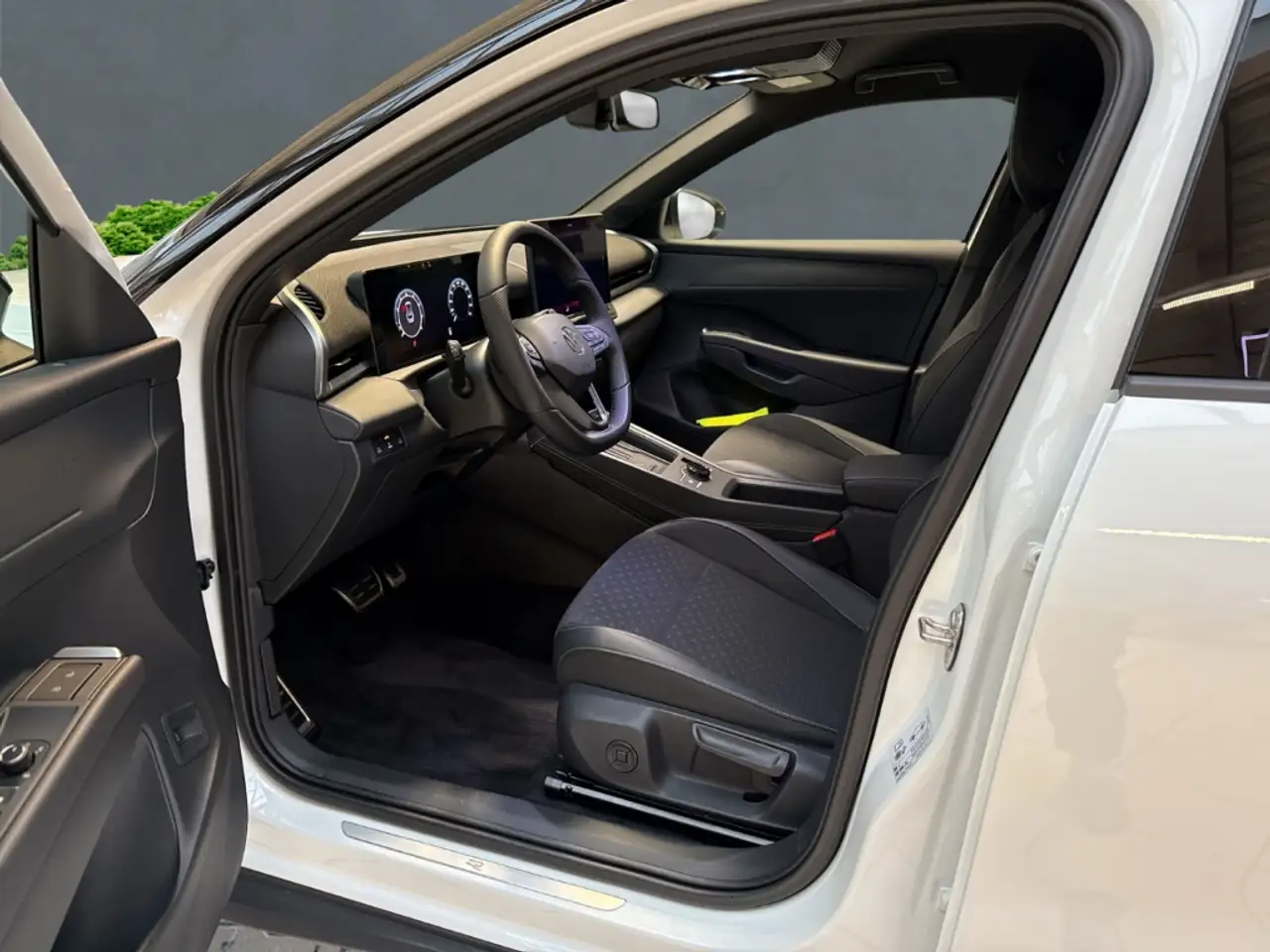 Volkswagen T-Roc 1.5 eTSI R-Line+PDC+Sitzhzg+Lenkradhzg. 8