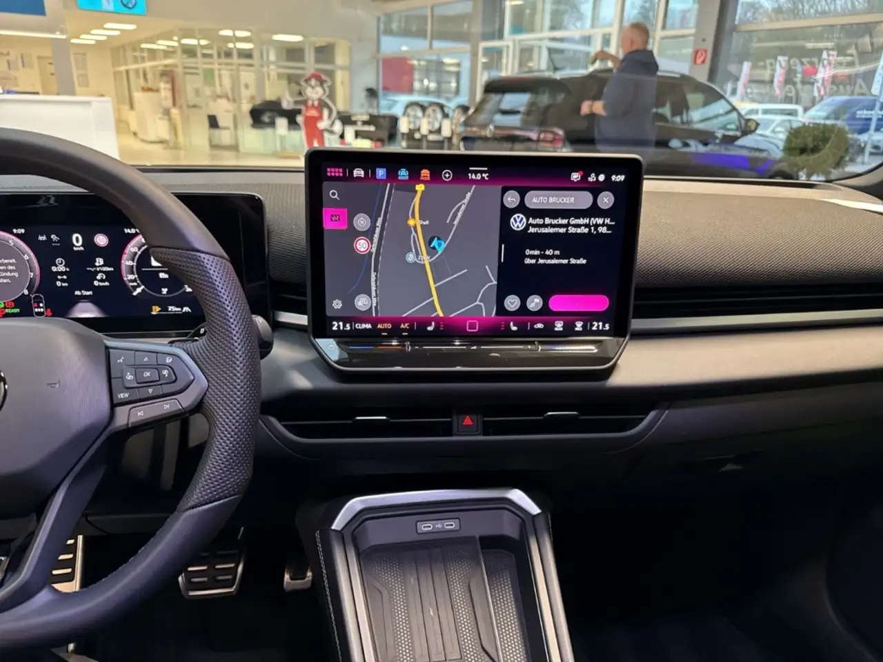 Volkswagen T-Roc 1.5 eTSI R-Line+PDC+Sitzhzg+Lenkradhzg. 11