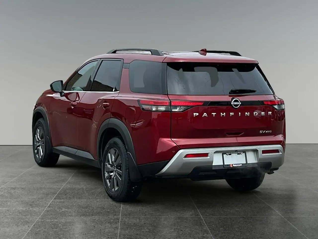 Nissan Pathfinder снимка Nissan Pathfinder