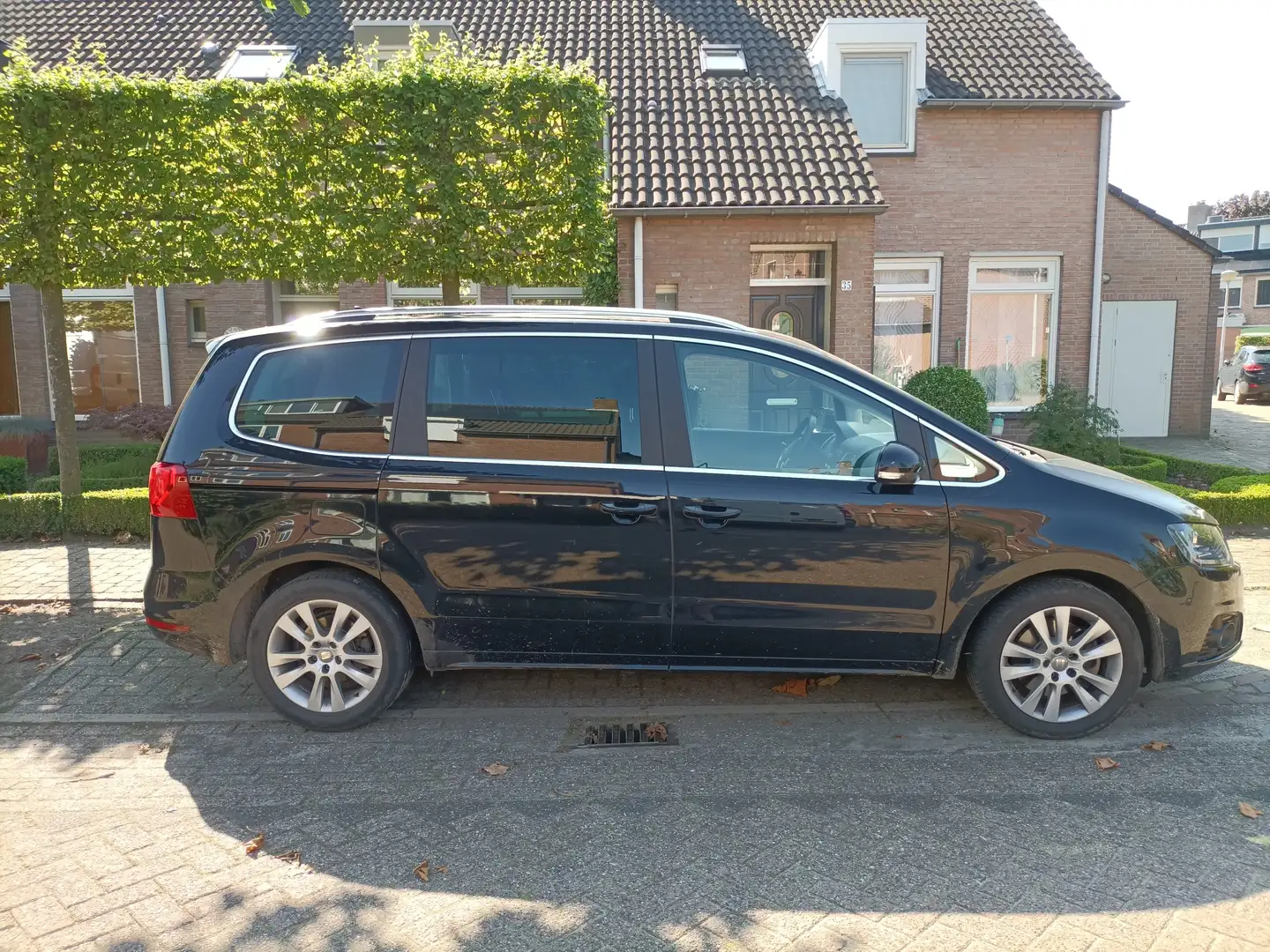 SEAT Alhambra Alhambra 2.0 TDI Reference 7p Zwart - 2