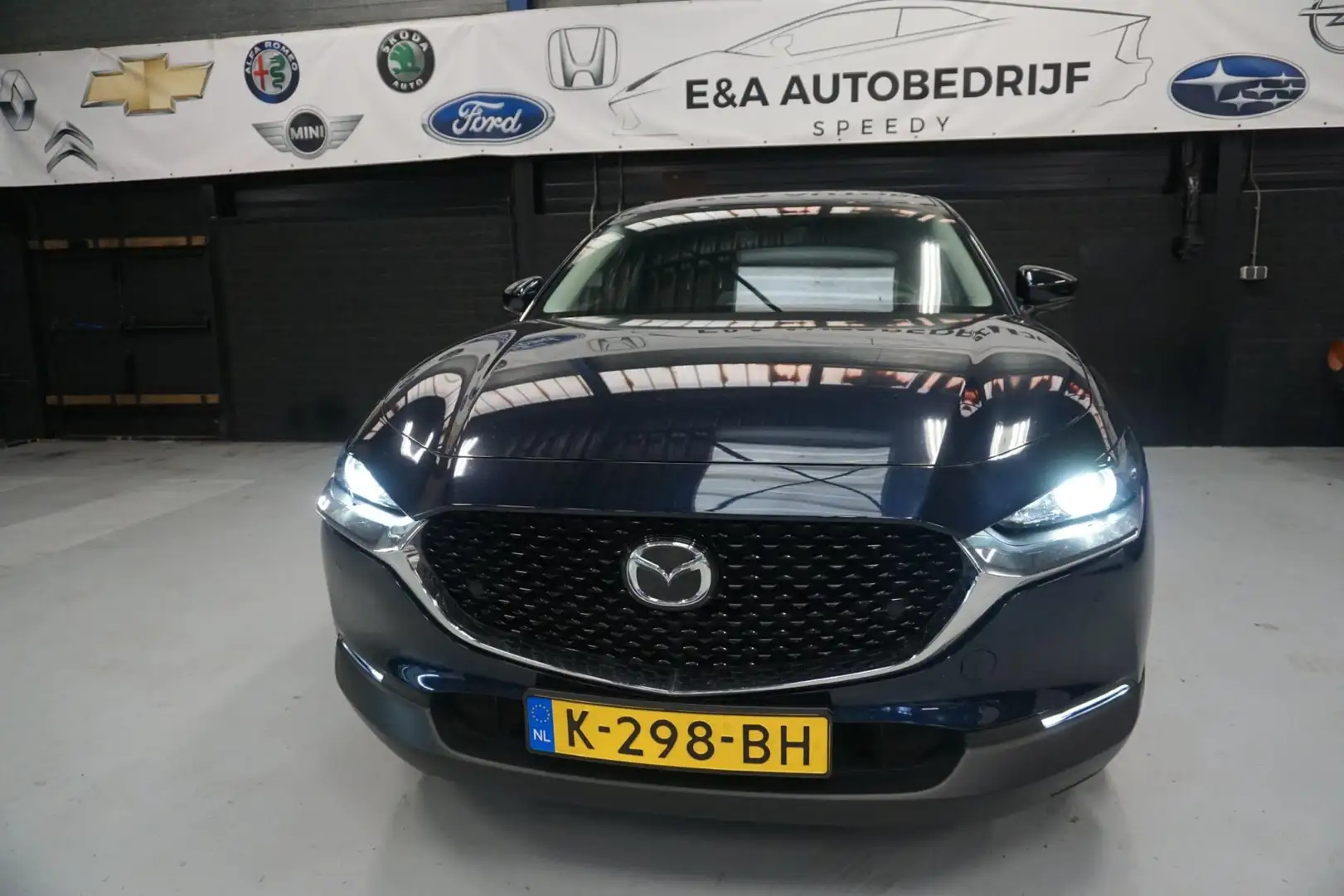 Mazda CX-30 2.0 e-SkyActiv-X M Hybrid Luxury /1E EIGENAAR /LEE Blau - 2