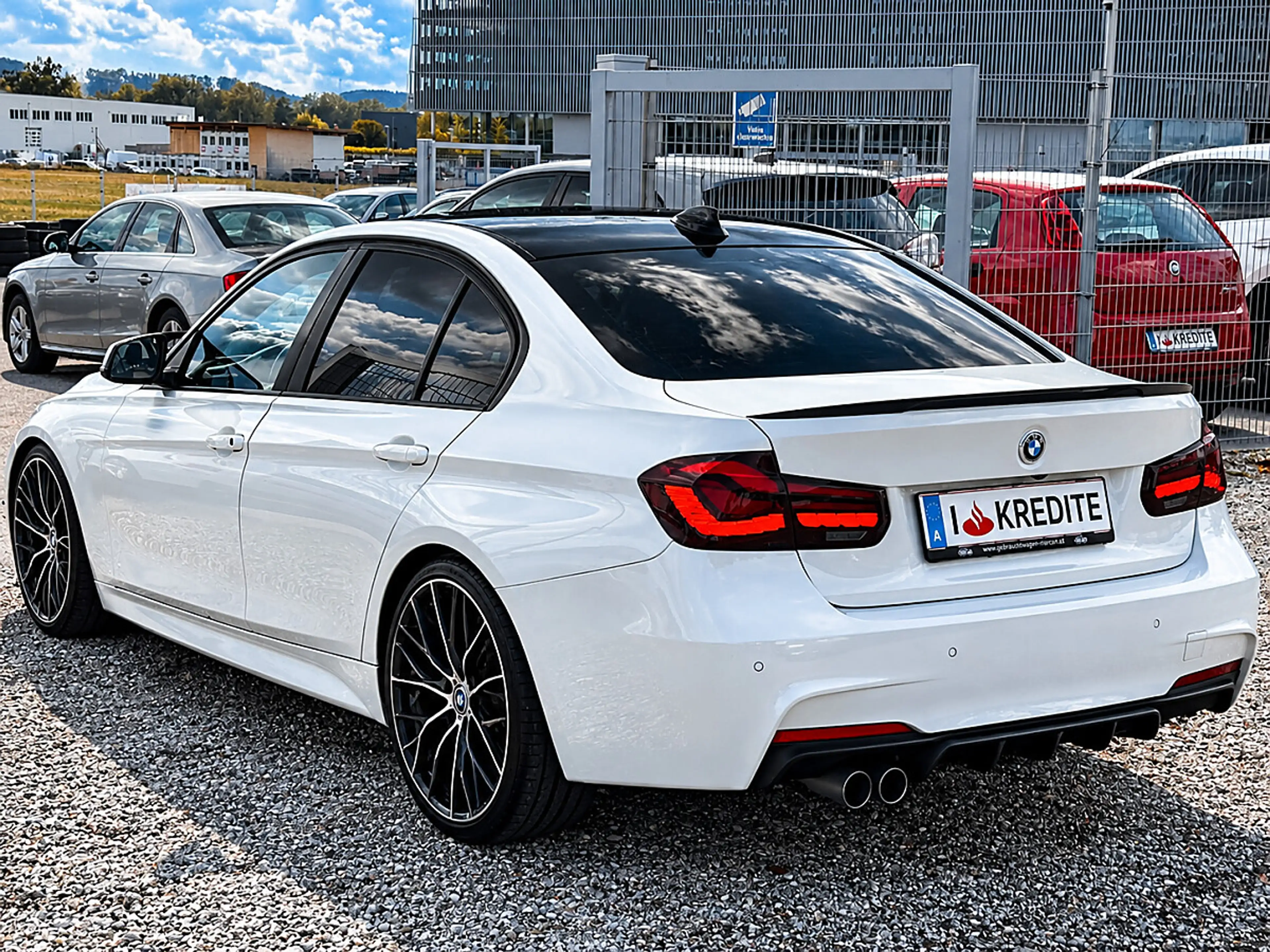 BMW 318 d M-Paket — photo 6