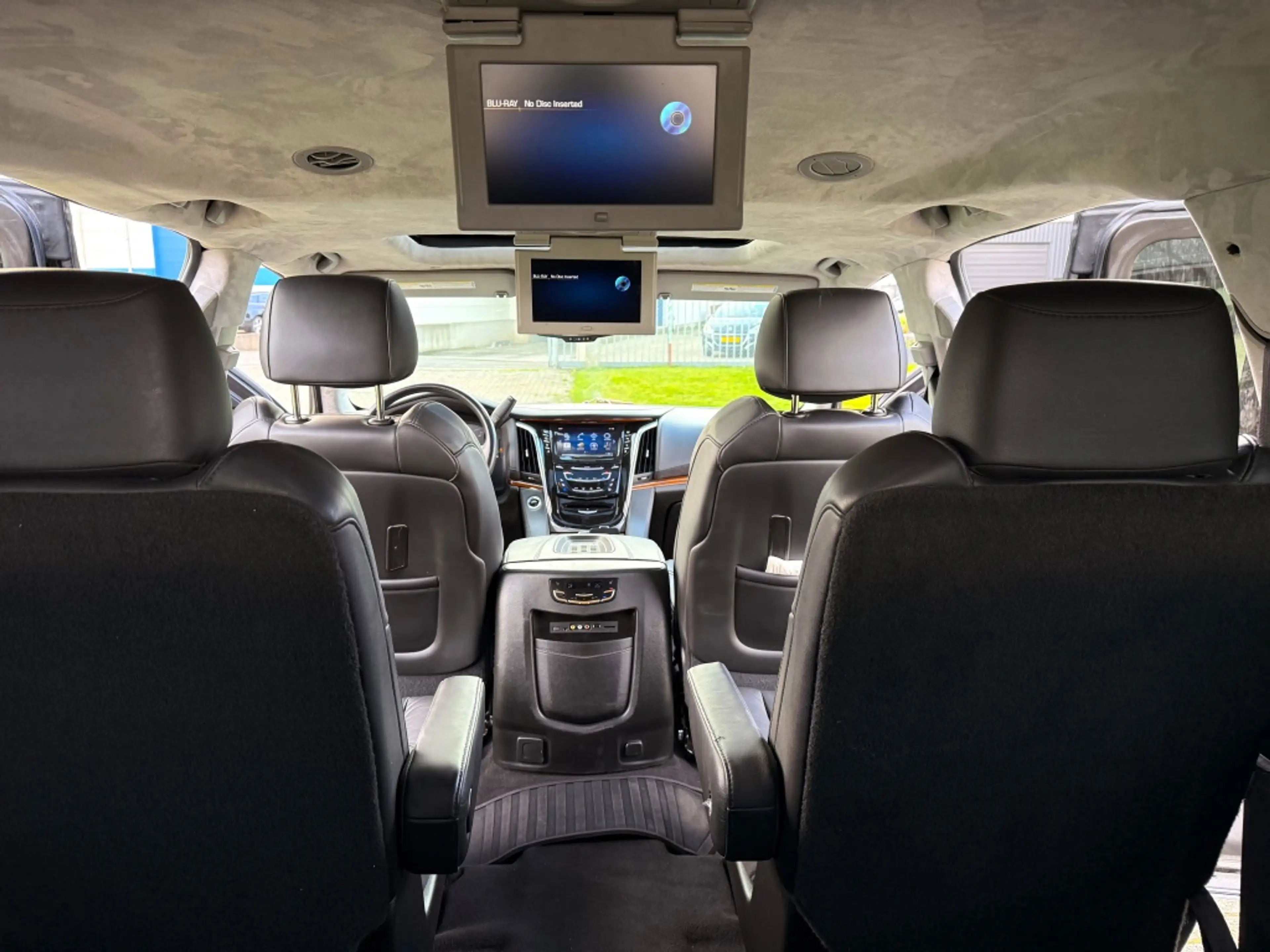 Cadillac Escalade ESV 6.2 V8 LANG 4X4 AWD PLATINUM BLACK V-SPEC/HUD/ — photo 9