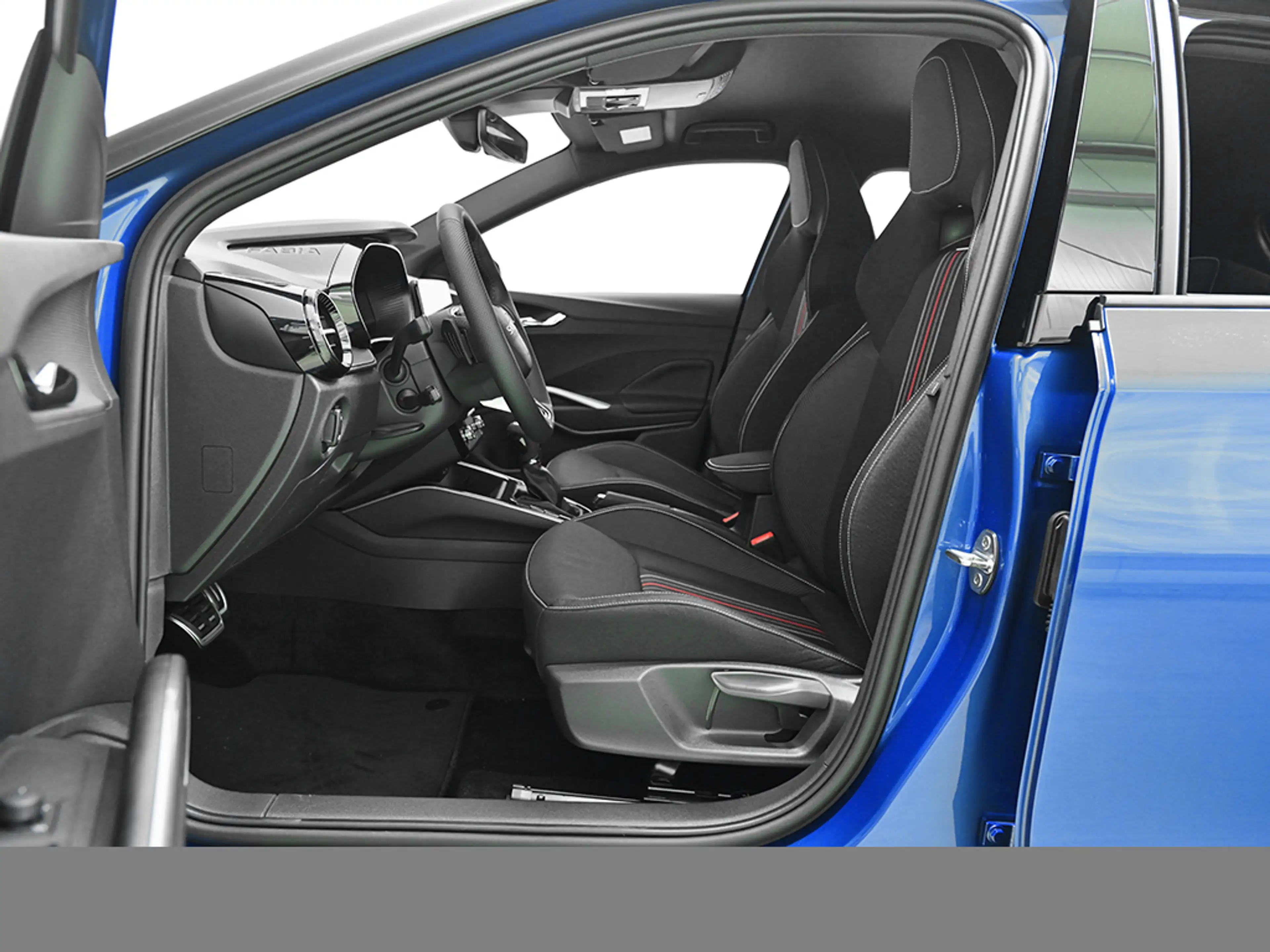 Skoda Fabia 1.5 130 DSG 177PS CAM KEYLESS NAVI LM18 — photo 11