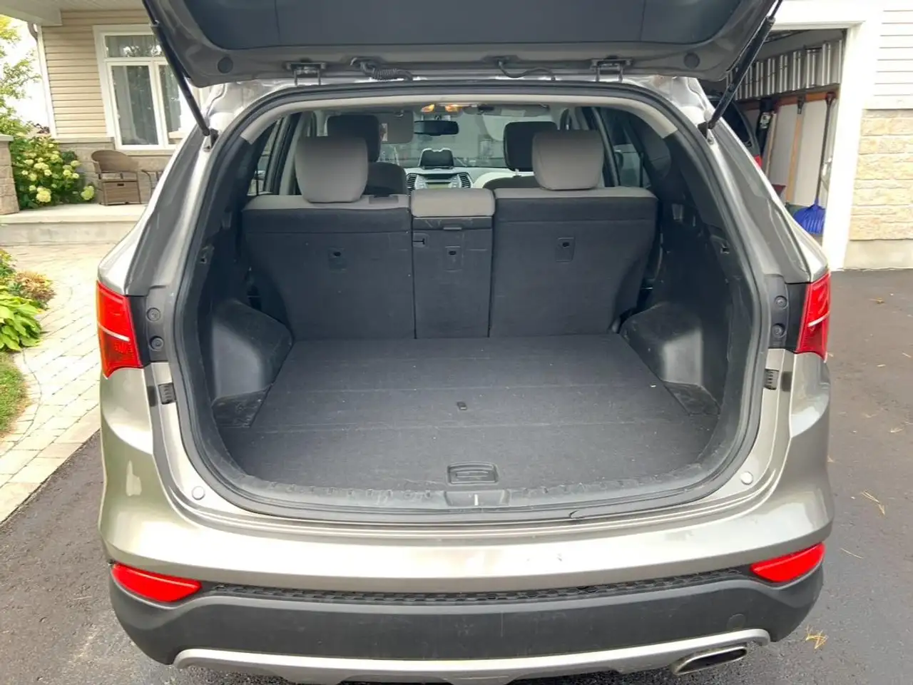 Hyundai SANTA FE снимка Hyundai SANTA FE
