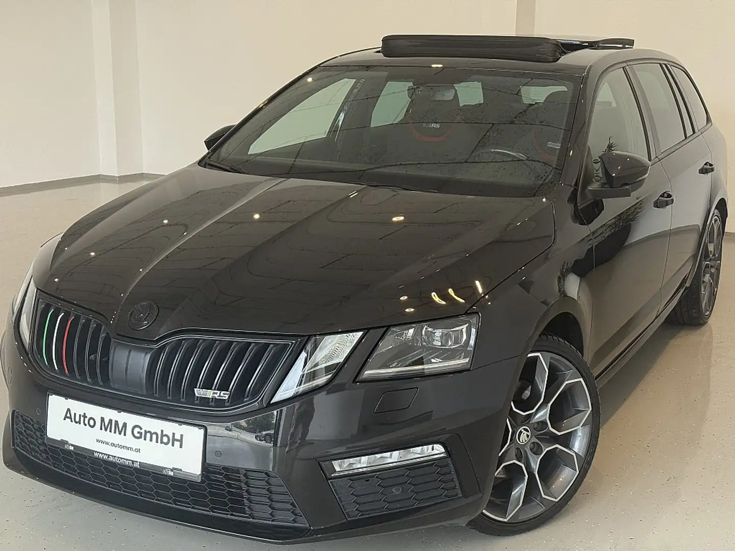 Skoda Octavia Combi RS 2,0 TDI 4x4 DSG Panoramadach Virtualco... Negro - 1