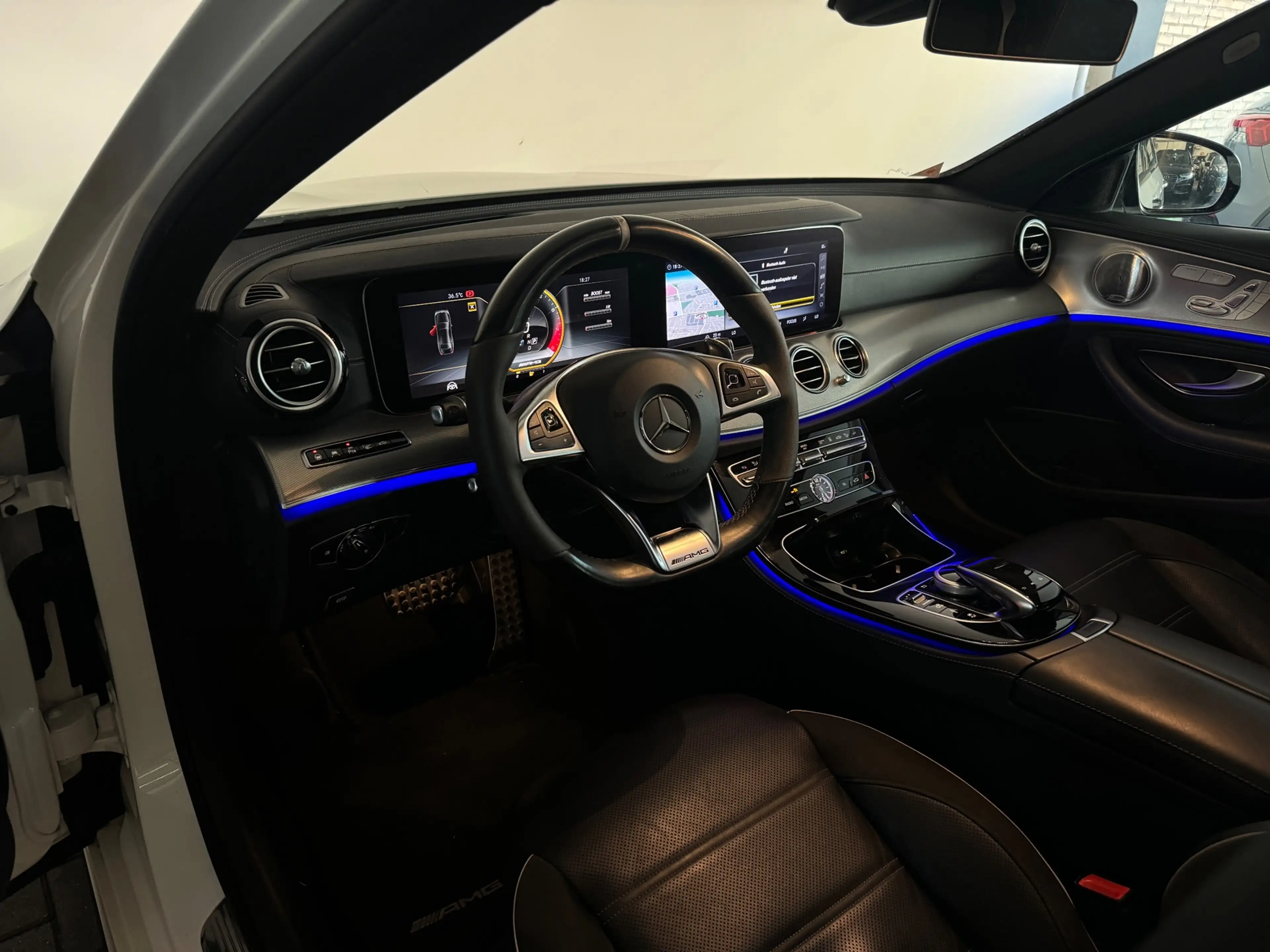 Mercedes-Benz E 63 AMG S 4MATIC Premium Pano|360 Camera|Stoelventilatie|M — photo 2
