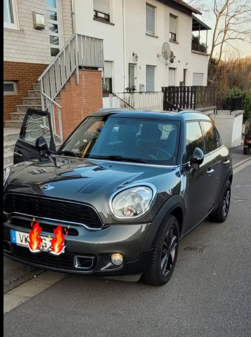 MINI Cooper D Countryman S All4 - 2