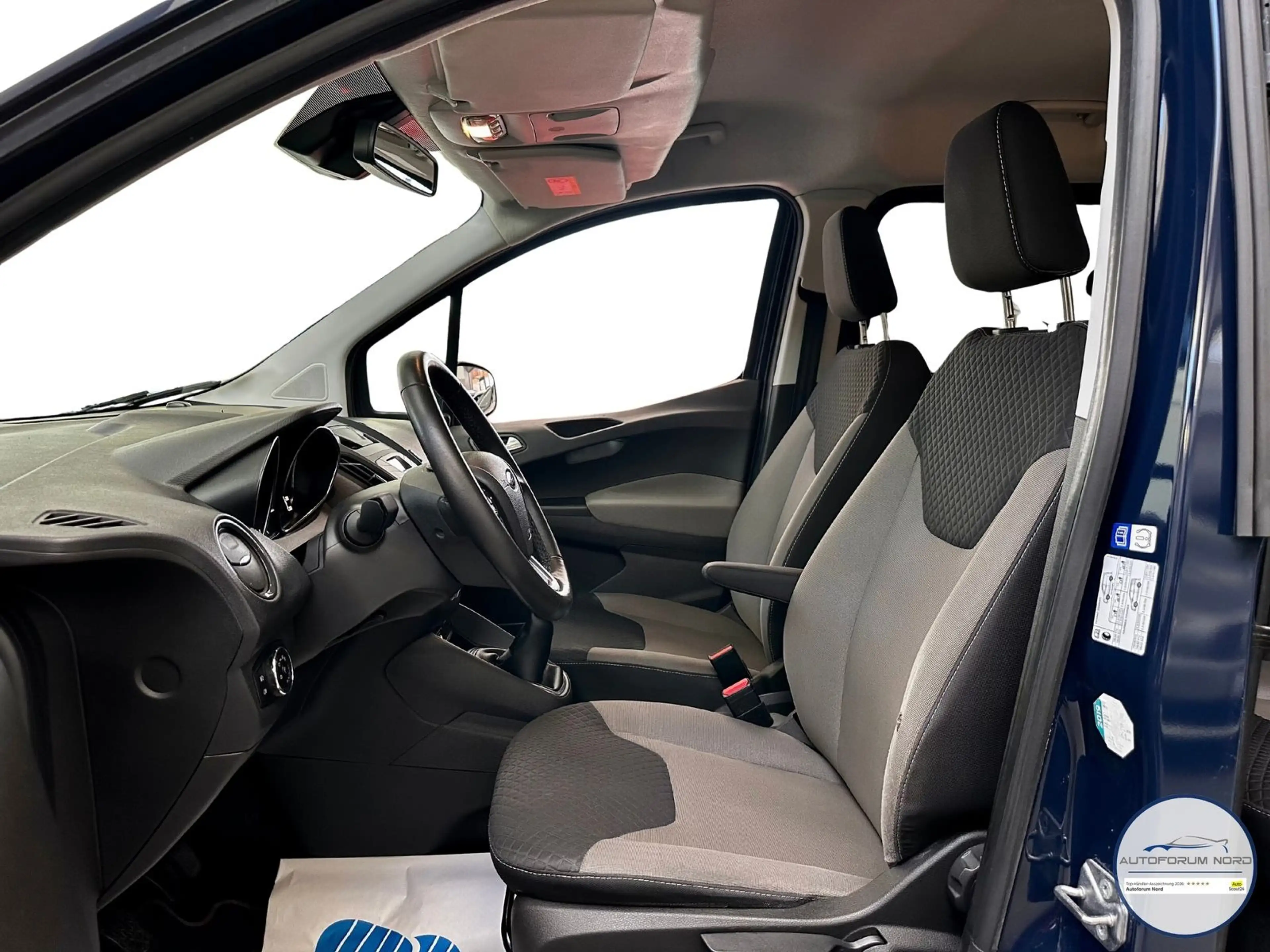 Ford Tourneo Courier Titanium *NEU ZAHNRIEMEN+SERVICE — photo 14