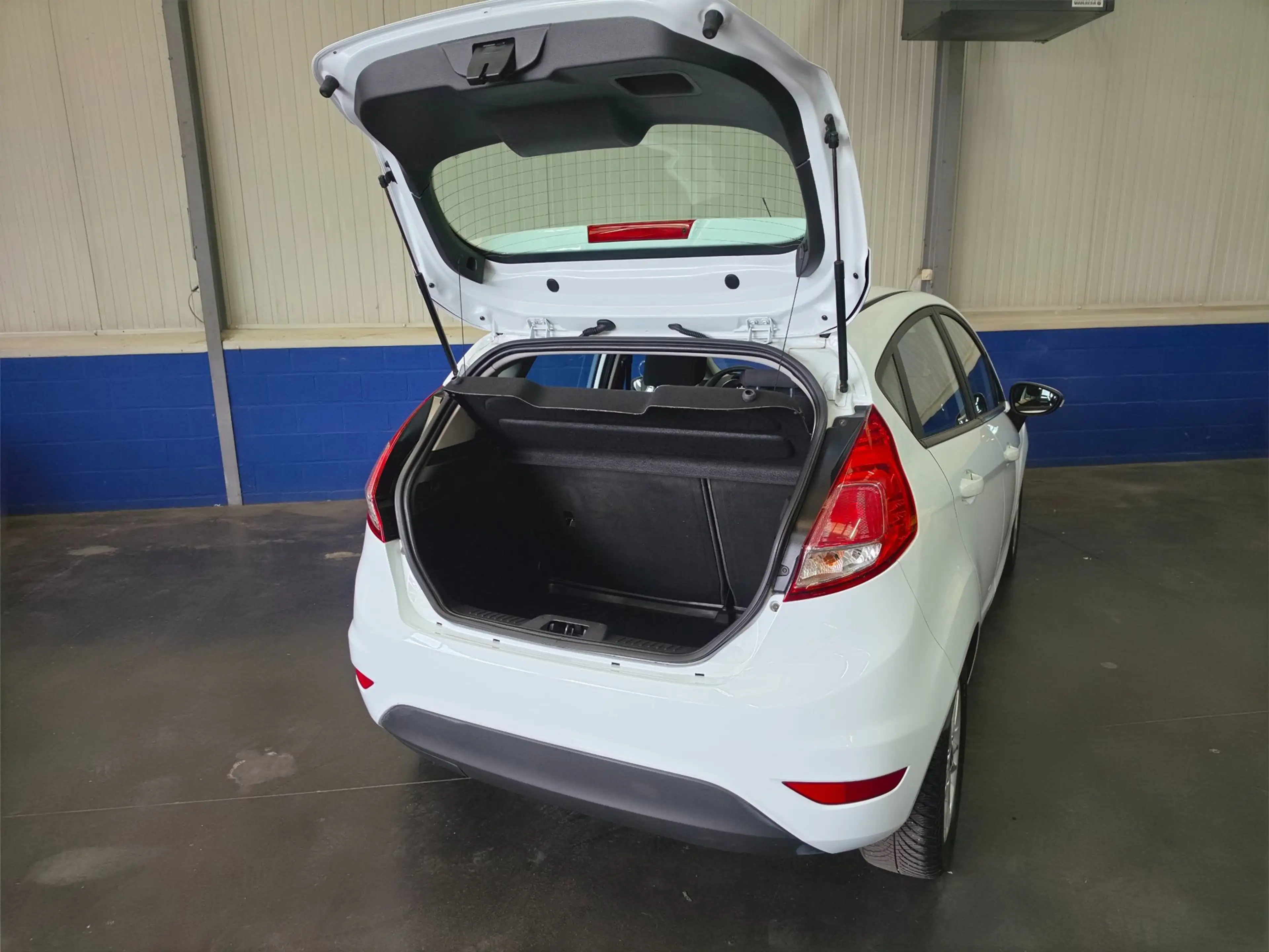 Ford Fiesta 1.0 Style — photo 12