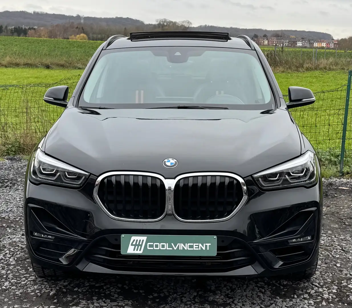 BMW X1 PHEV xDrive25e Pack Sport + PANO // 21900€ HTVA Noir - 2