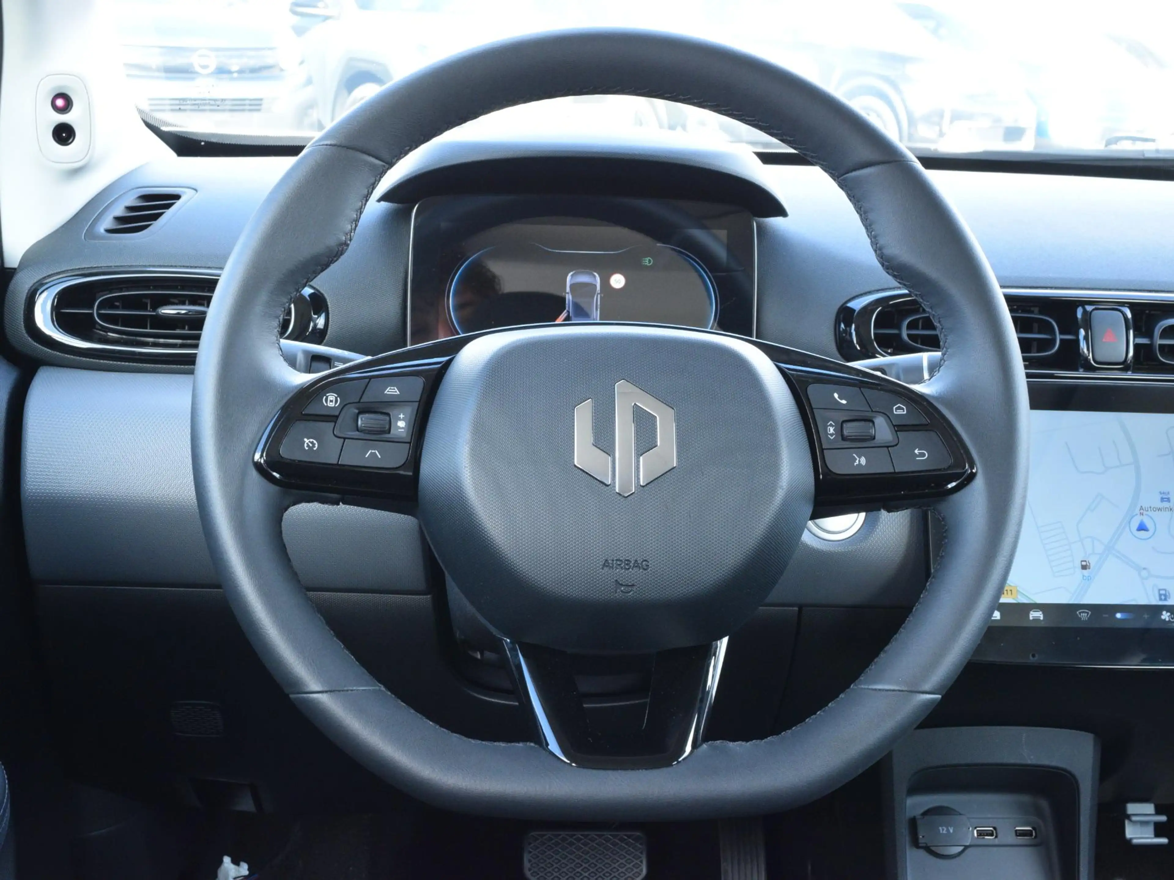 Leapmotor T03 Design 37.3 kWh | 265 KM ACTIERADIUS | — photo 7