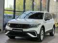 Volkswagen Tiguan Allspace Life 7-Sitze LED Head-Up ACC Weiß - thumbnail 1