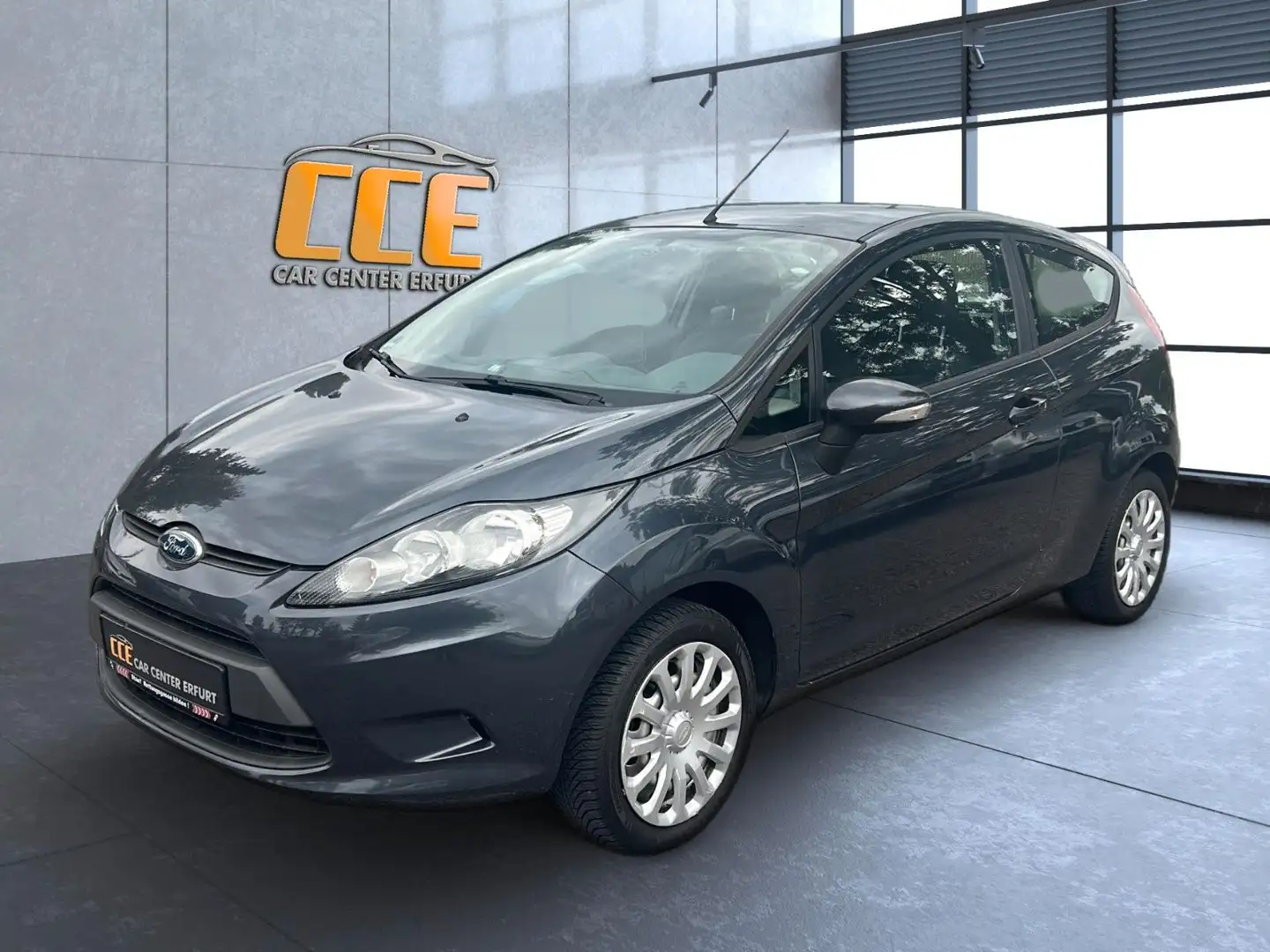 Ford Fiesta Trend Navi*SHZ*Klima*TÜV*Apple/Android Grau - 1