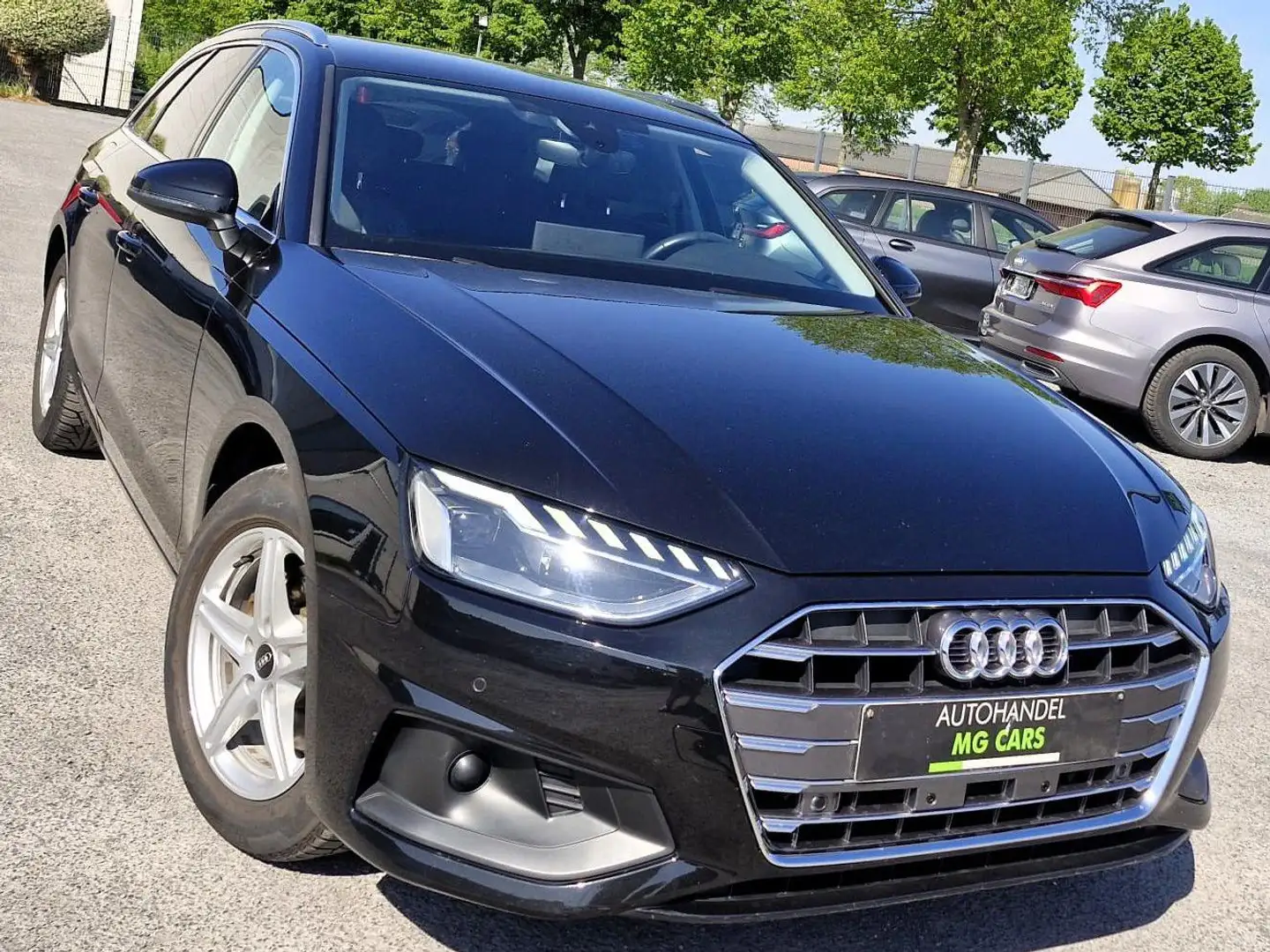 Audi A4 Avant Advanced S TRONIC VIRTUAL COCKPIT TREKHAAK Noir - 2