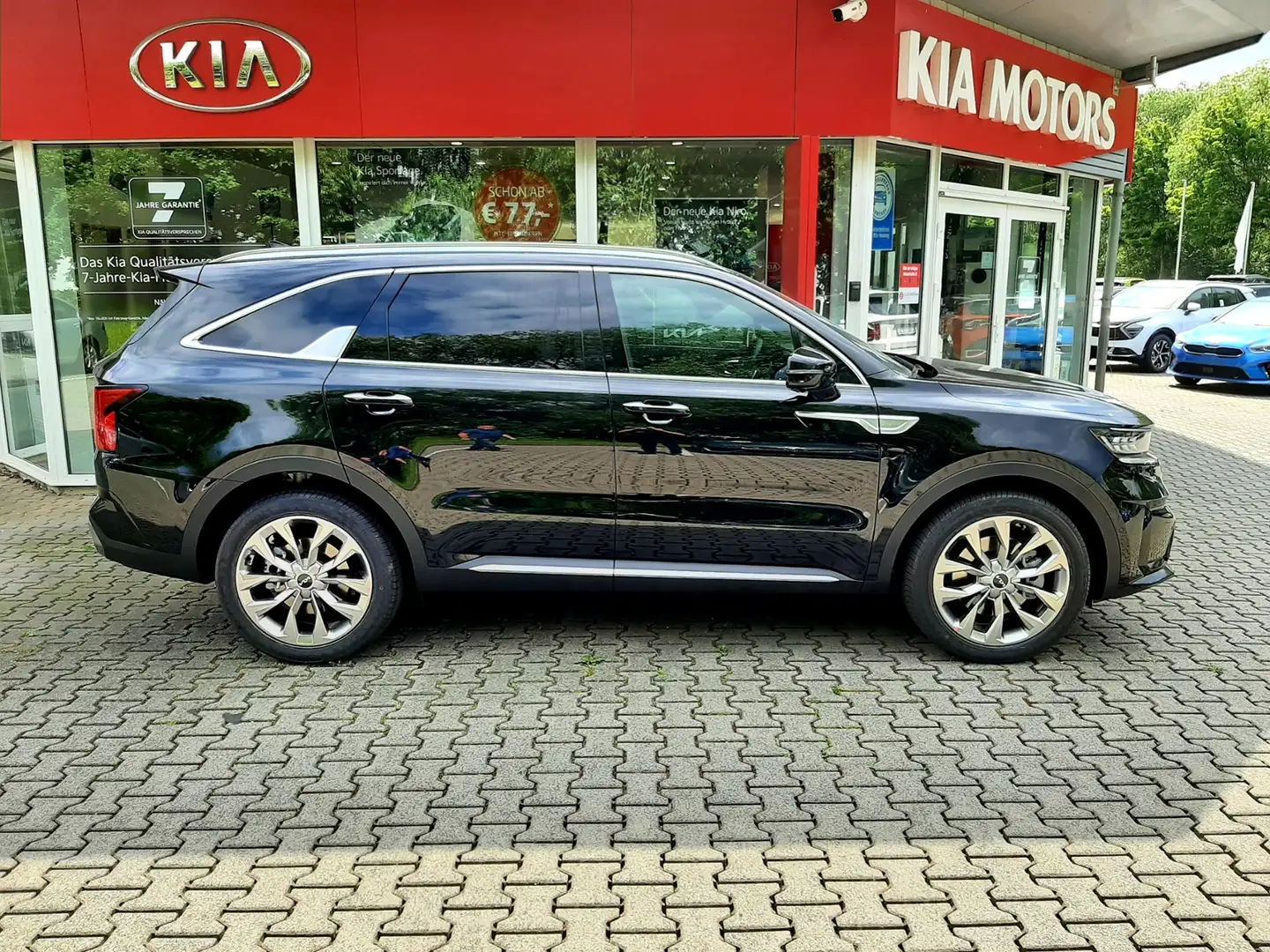 Kia Sorento 2.2 D DCT8 AWD Platinum Nappa Schwarz - 2