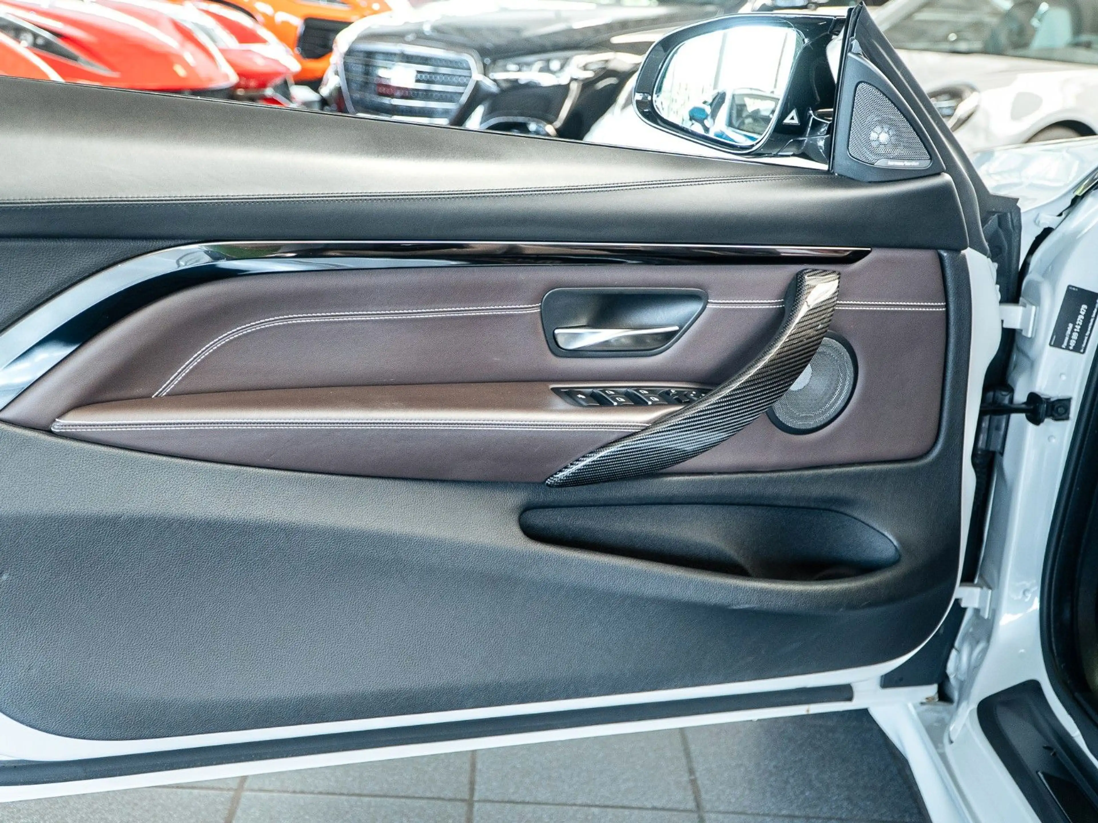 BMW M4 Cabrio LCI 2 Competition Voll Deutsch — photo 13