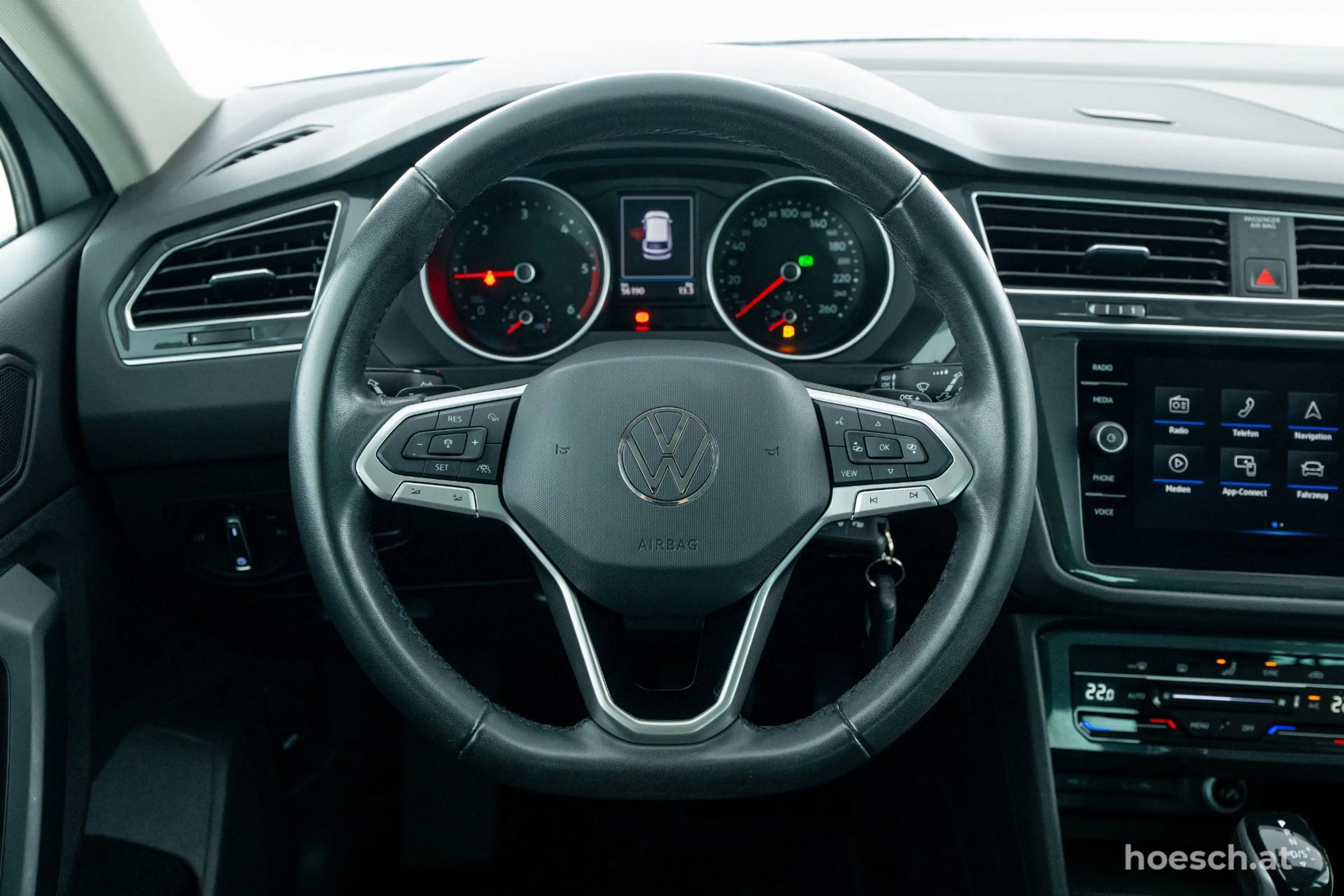 Volkswagen Tiguan Life TDI Aut. ASSISTENZ ACC KAMERA ++ — photo 6