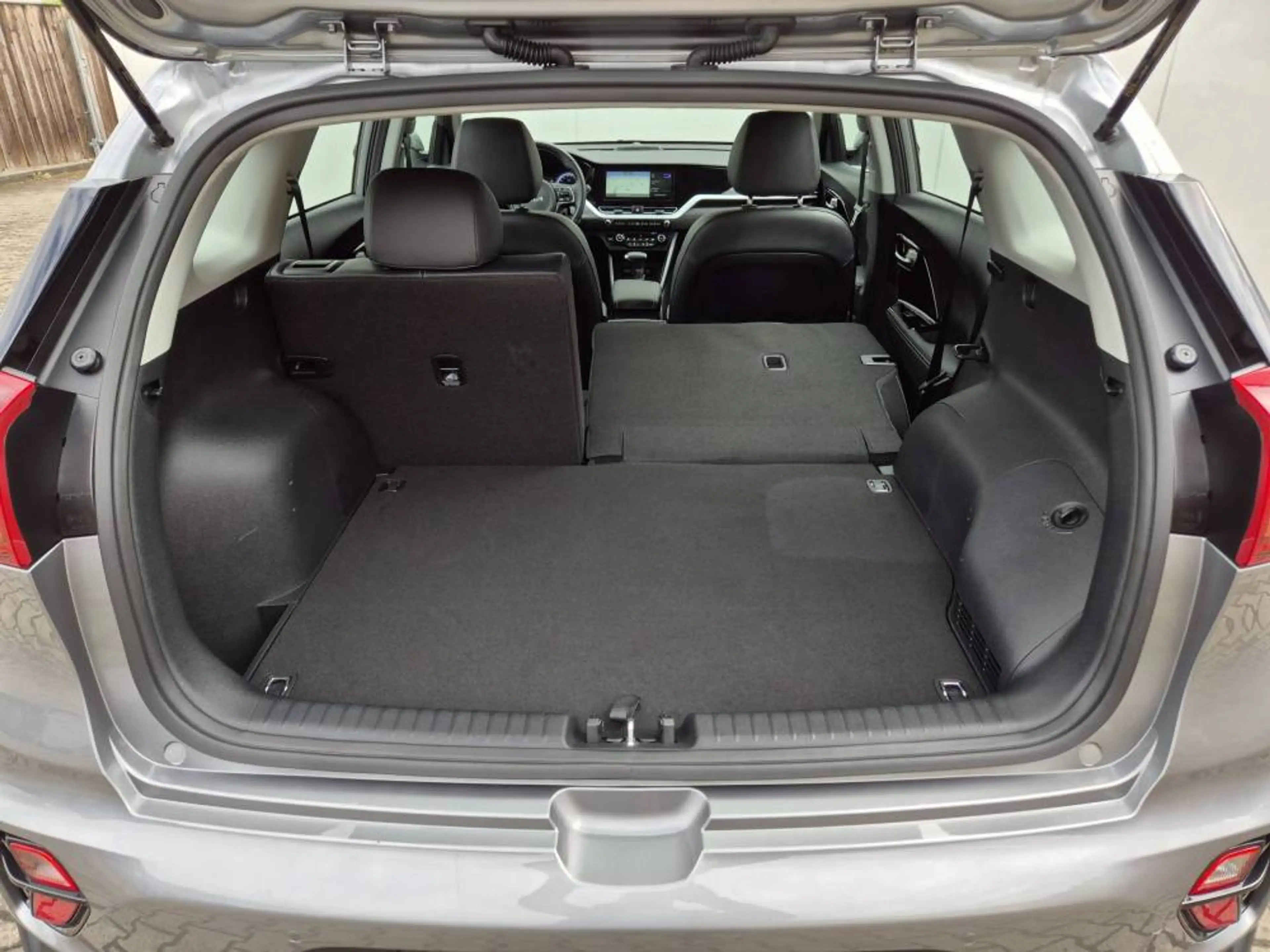 Kia Niro 1.6 Plug-in Hybrid PHEV (141 PS) Vision Navi — photo 14