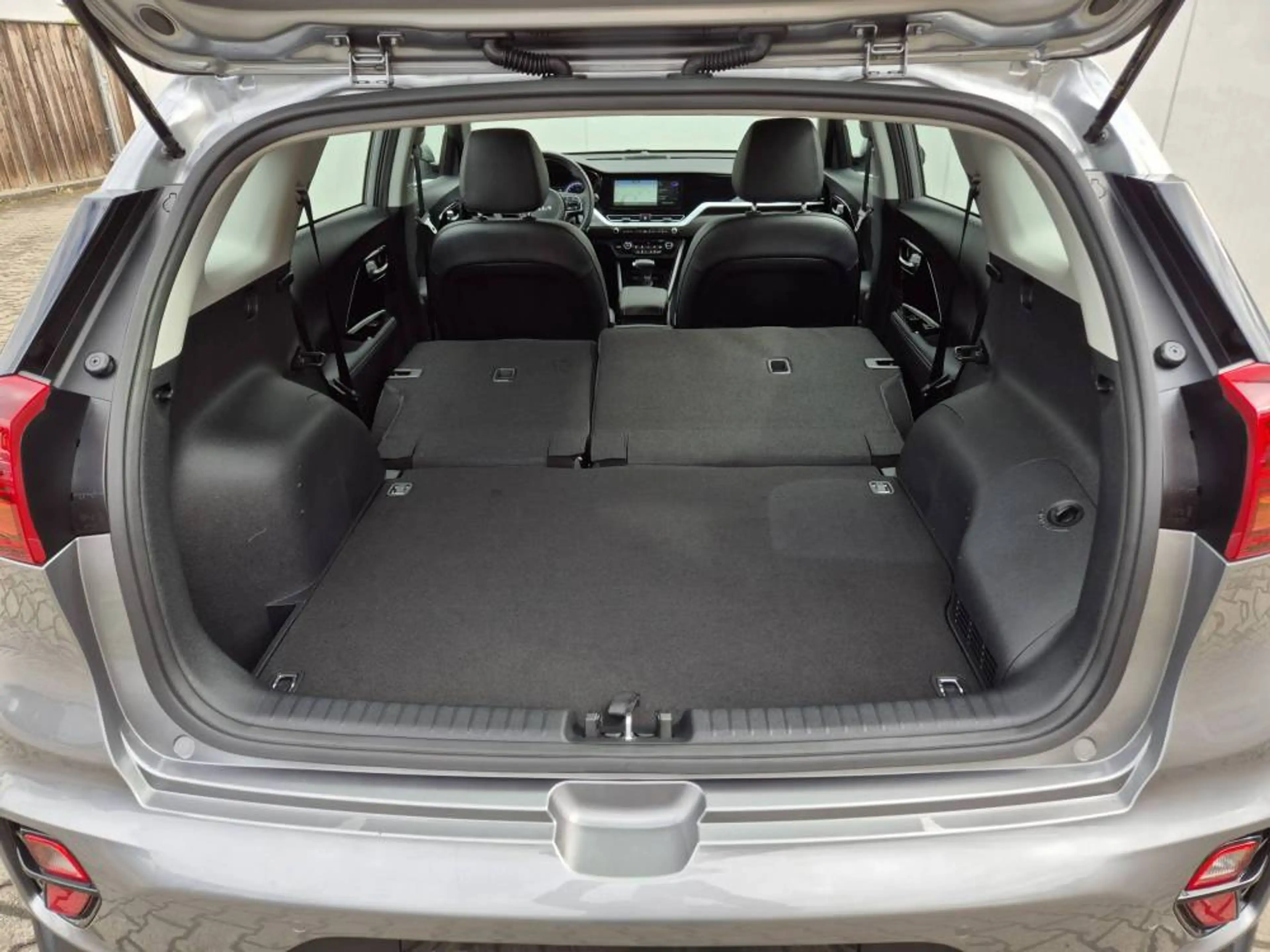 Kia Niro 1.6 Plug-in Hybrid PHEV (141 PS) Vision Navi — photo 15