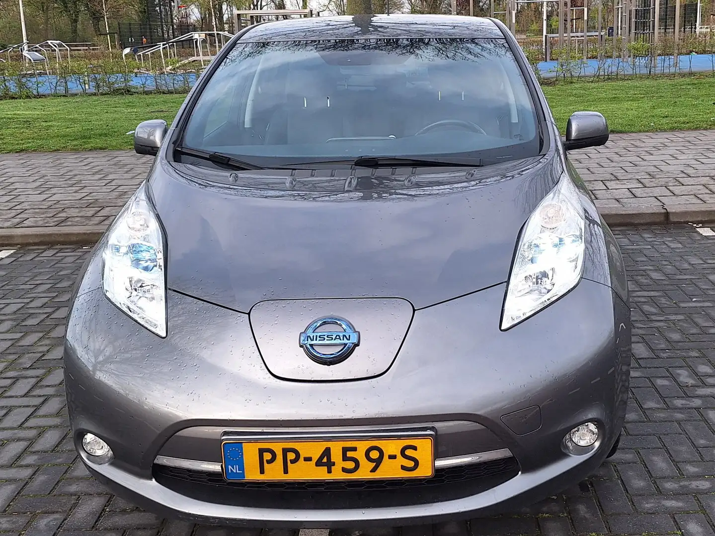 Nissan Leaf Business Edition 30 kWh siva - 2