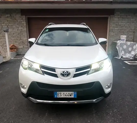 Toyota RAV 4