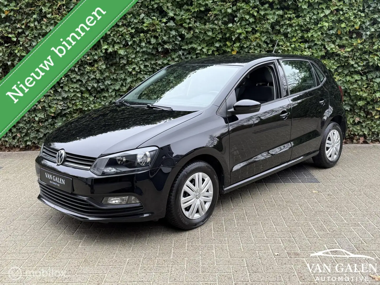 Volkswagen Polo 1.0 Facelift Airco|5-Deurs|4S banden|Apk Nw Zwart - 1