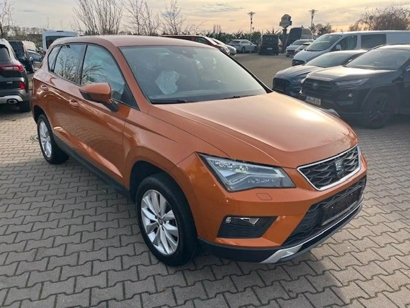 SEAT Ateca 150PS Style ACC Navi LED Winter Orange - 2