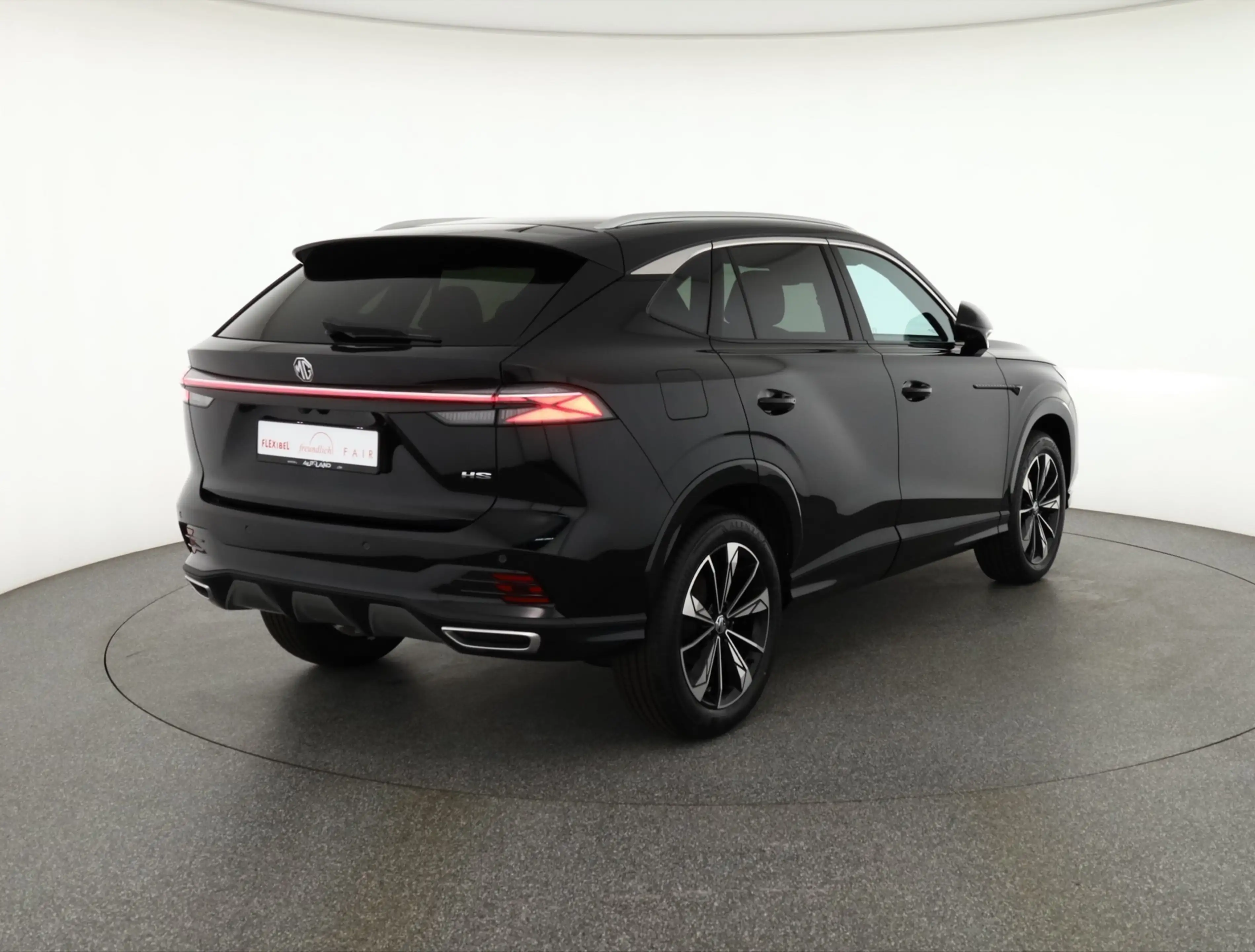 MG HS 1.5 T-GDI Luxury Aut. LED ACC Navi 360° — photo 6
