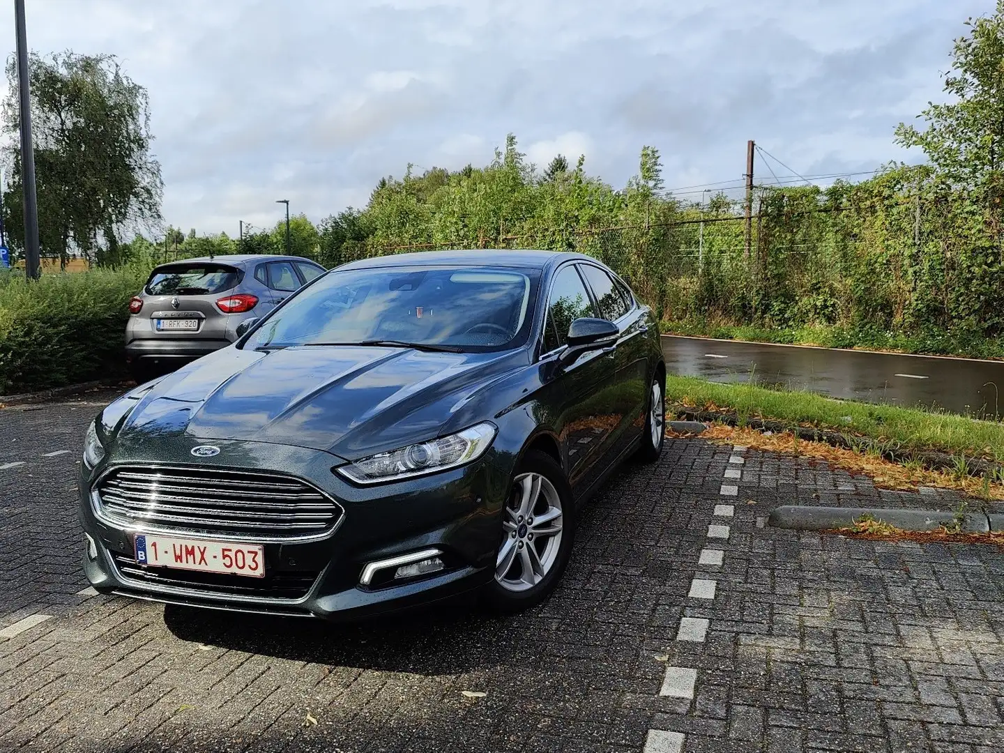 Ford Mondeo 1.5 EcoBoost Start-Stopp Business Edition Gris - 1