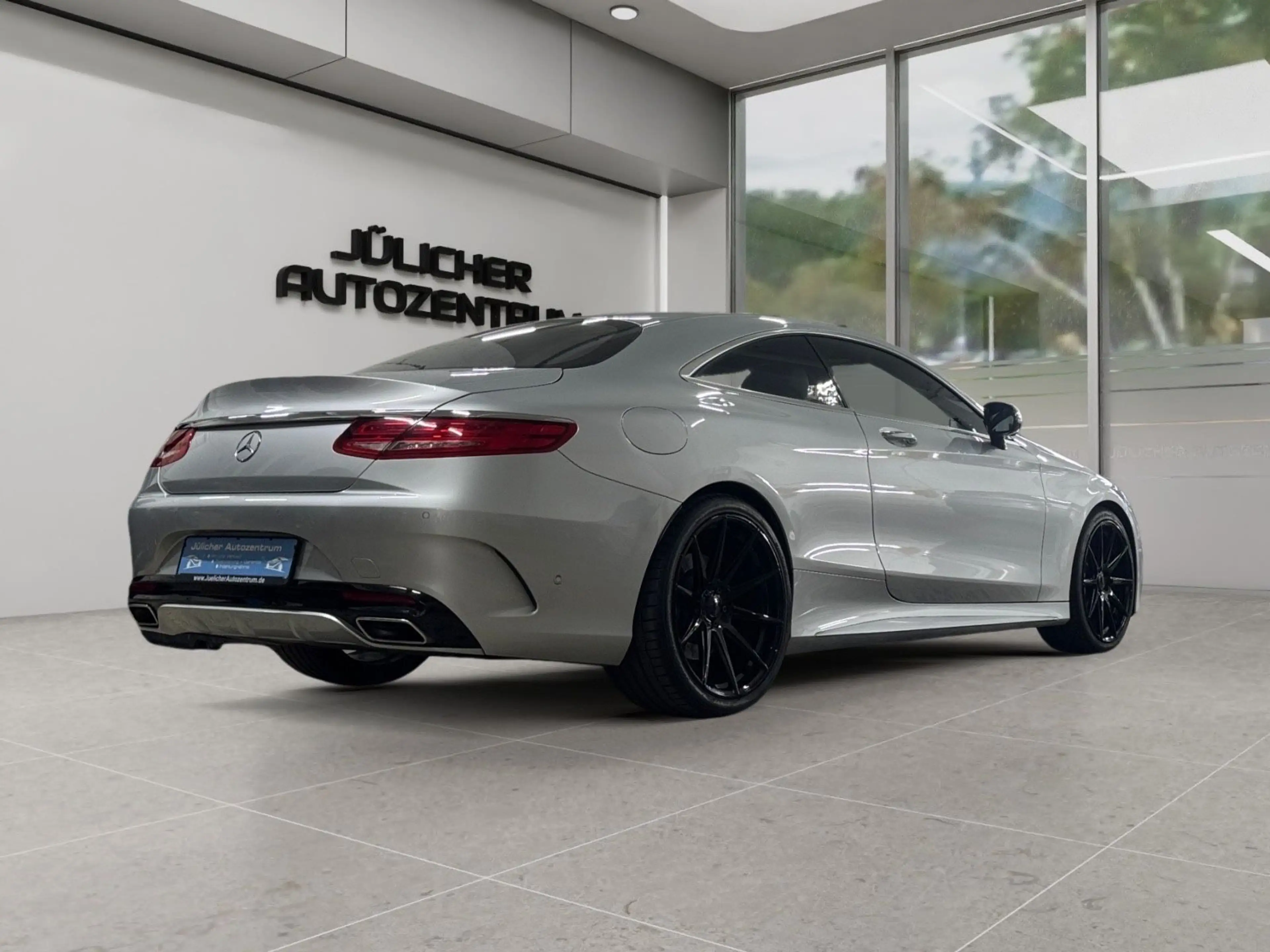 Mercedes-Benz S 400 Coupe S 400 4Matic, 2.Hand, Rentner — photo 3