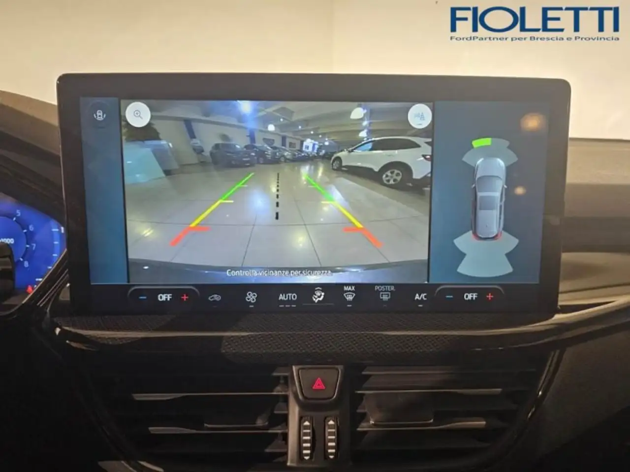 Ford Focus 4a SERIE 1.0 ECOBOOST HYBRID 125 CV 5P. ST LINE, миниатюра 10