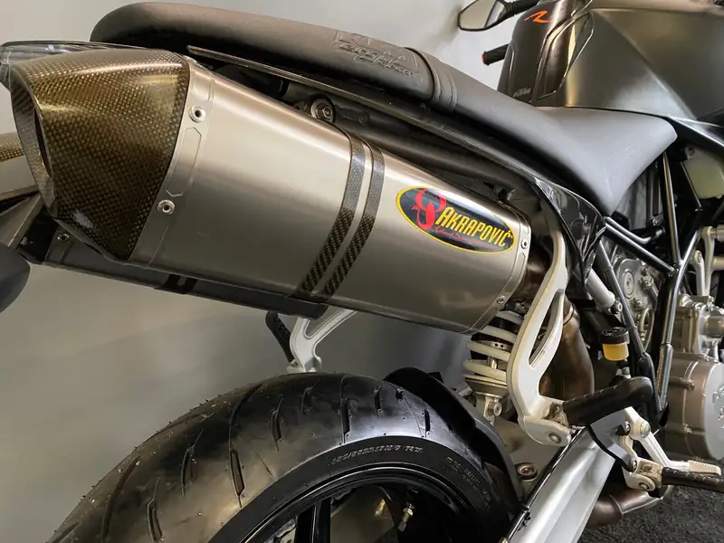 KTM 990 Super Duke - foto 8