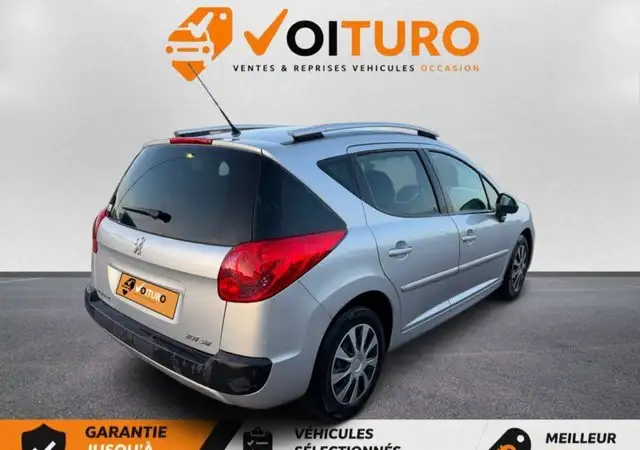 Peugeot 207 view 3
