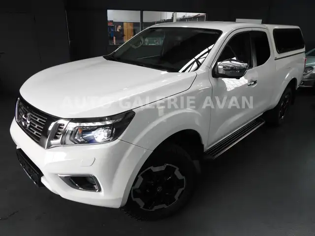 Nissan Navara view 8