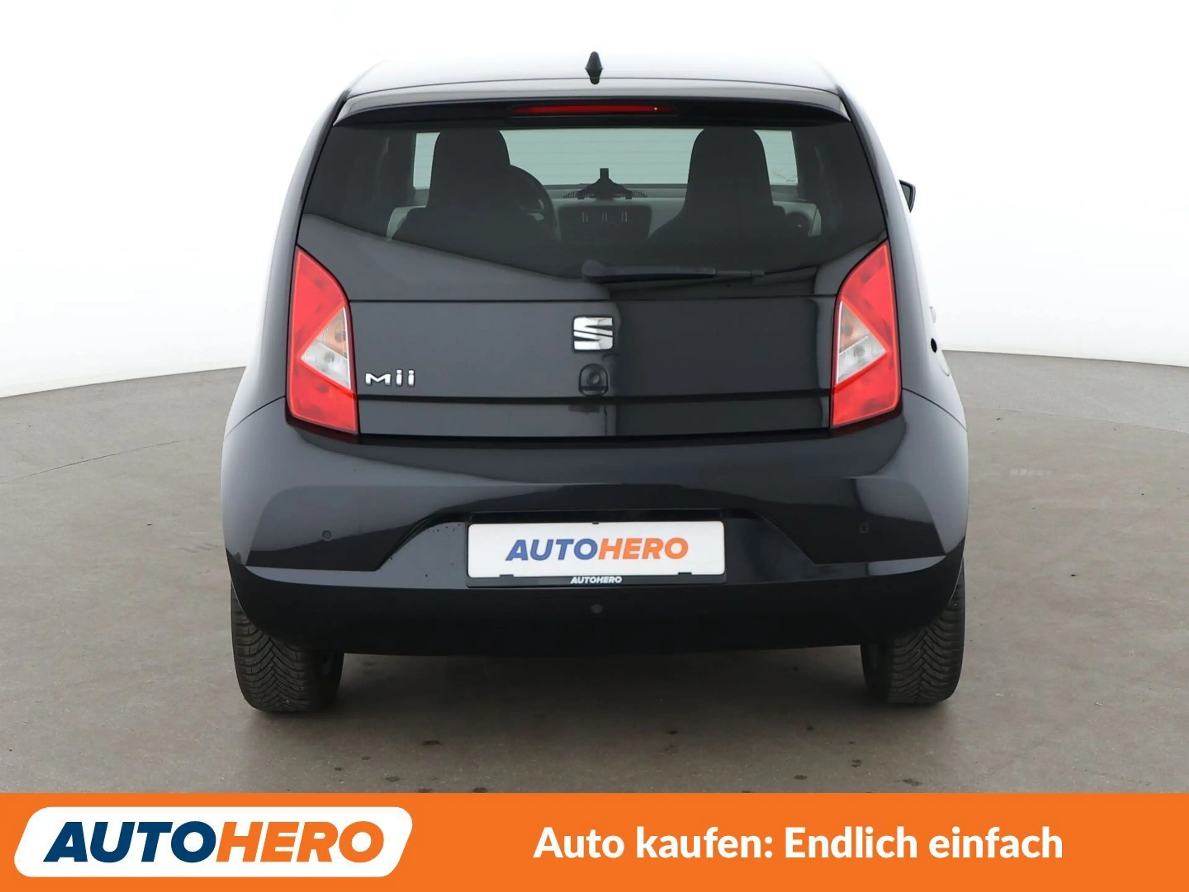 SEAT Mii 1.0 Chic*TEMPOMAT*PDC*SHZ* — photo 5