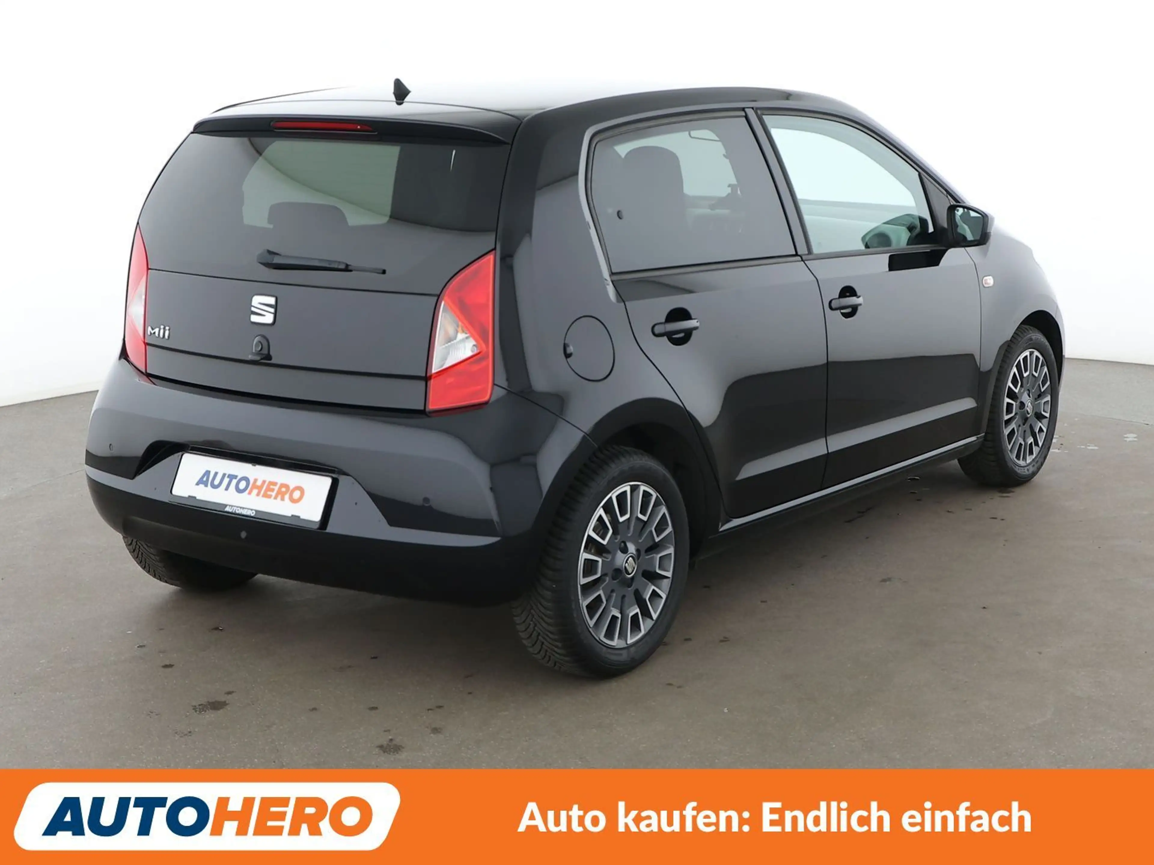 SEAT Mii 1.0 Chic*TEMPOMAT*PDC*SHZ* — photo 6