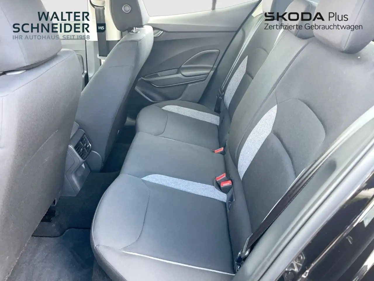 Skoda Fabia 1,0 MPI 80PS 5-Gang-Schaltgetriebe Essence, миниатюра 21