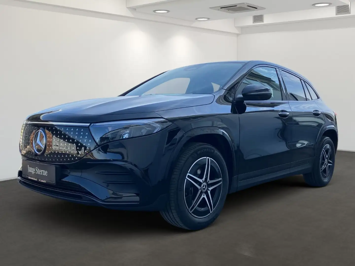 Mercedes-Benz EQA 250 + Österreich-Edition KeyGo PTS Shz LED Schwarz - 2