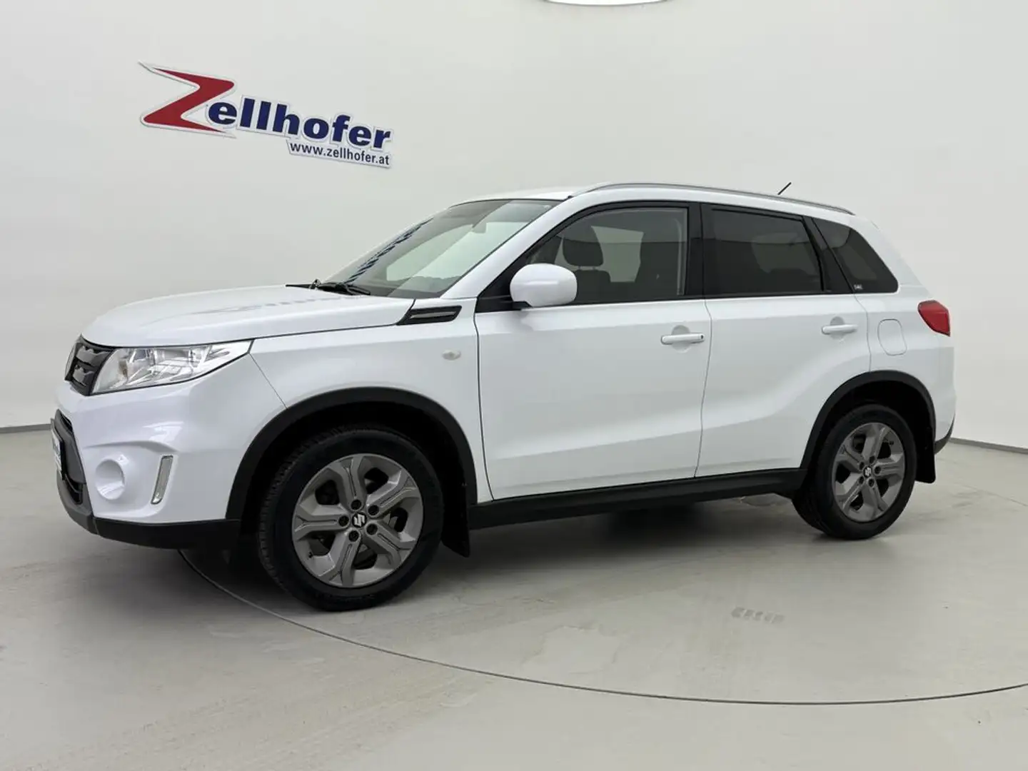 Suzuki Vitara 1,6 VVT 4WD GL Shine Weiß - 2