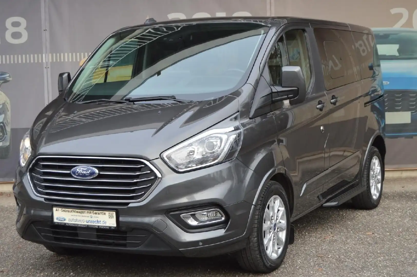 Ford Tourneo Custom 320 L1 Titanium Gris - 1