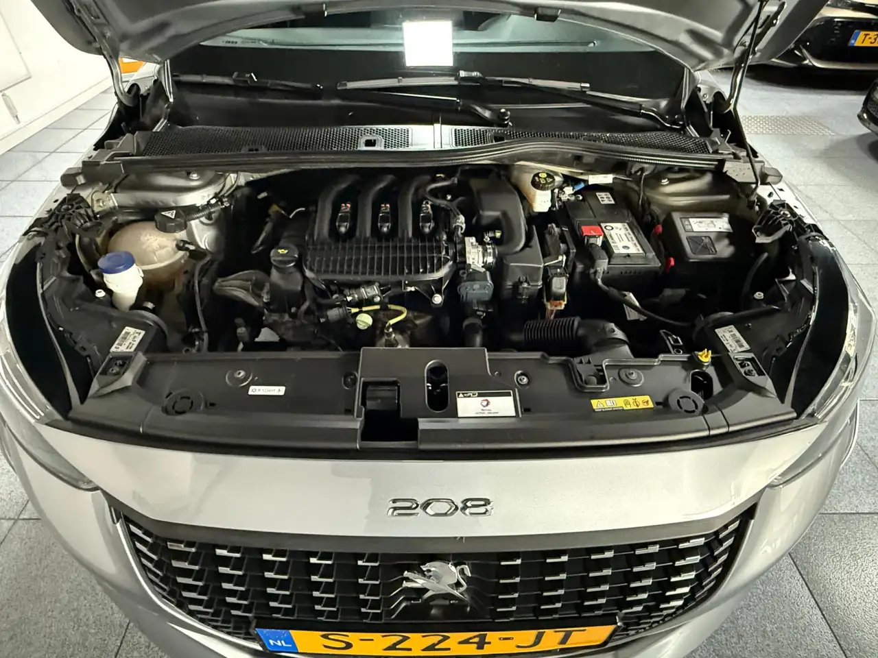 Peugeot 208 1.2 PureTech Active 1e Eig Apple-Carplay NL Auto!, миниатюра 21