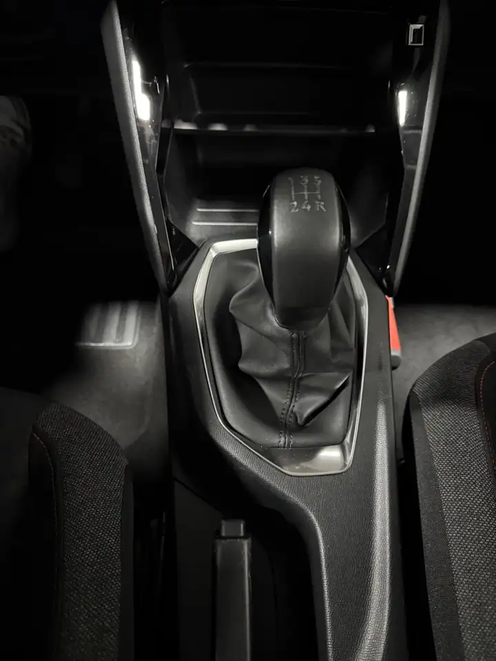 Peugeot 208 1.2 PureTech Active 1e Eig Apple-Carplay NL Auto!, миниатюра 18