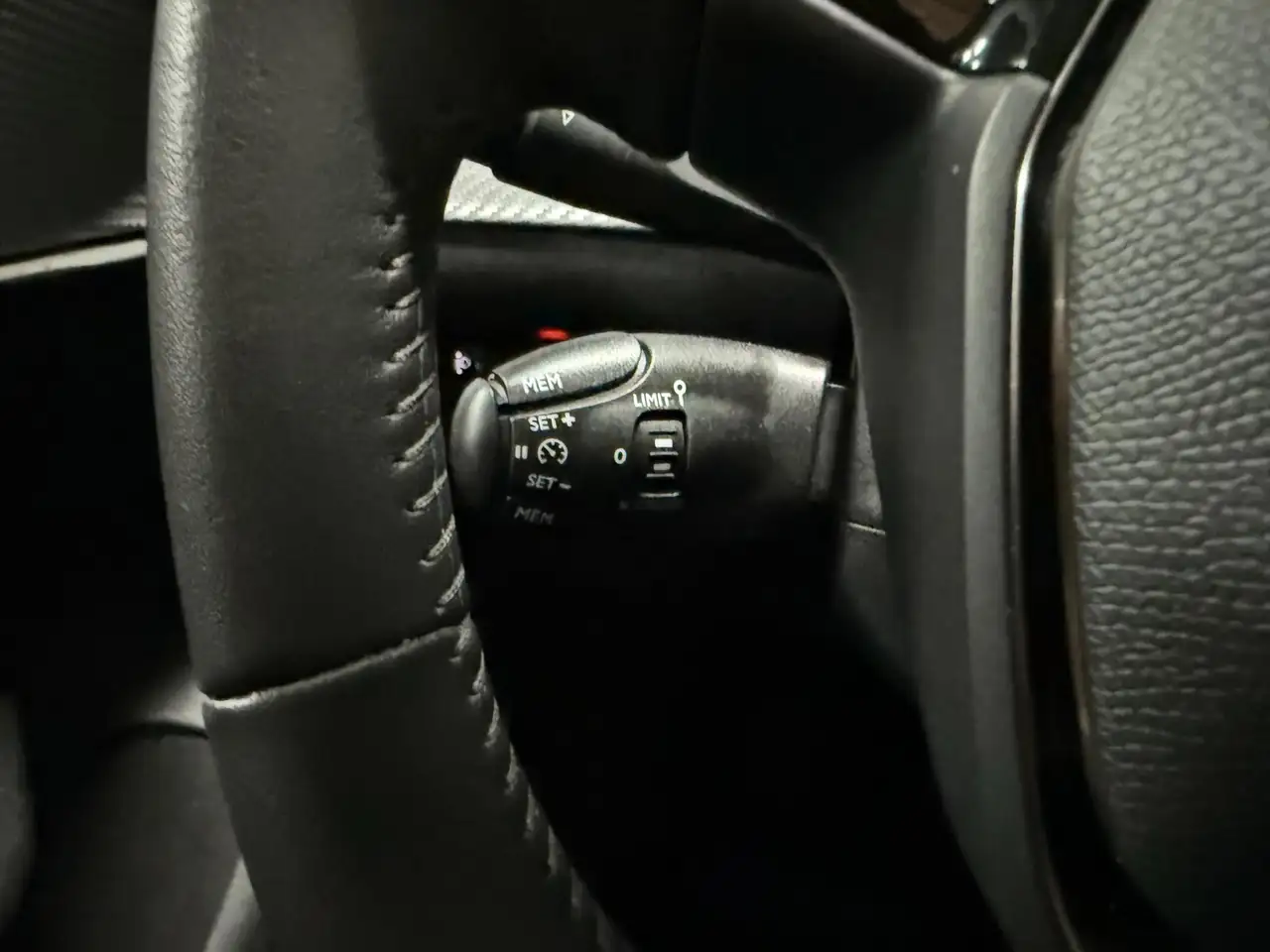Peugeot 208 1.2 PureTech Active 1e Eig Apple-Carplay NL Auto!, миниатюра 12
