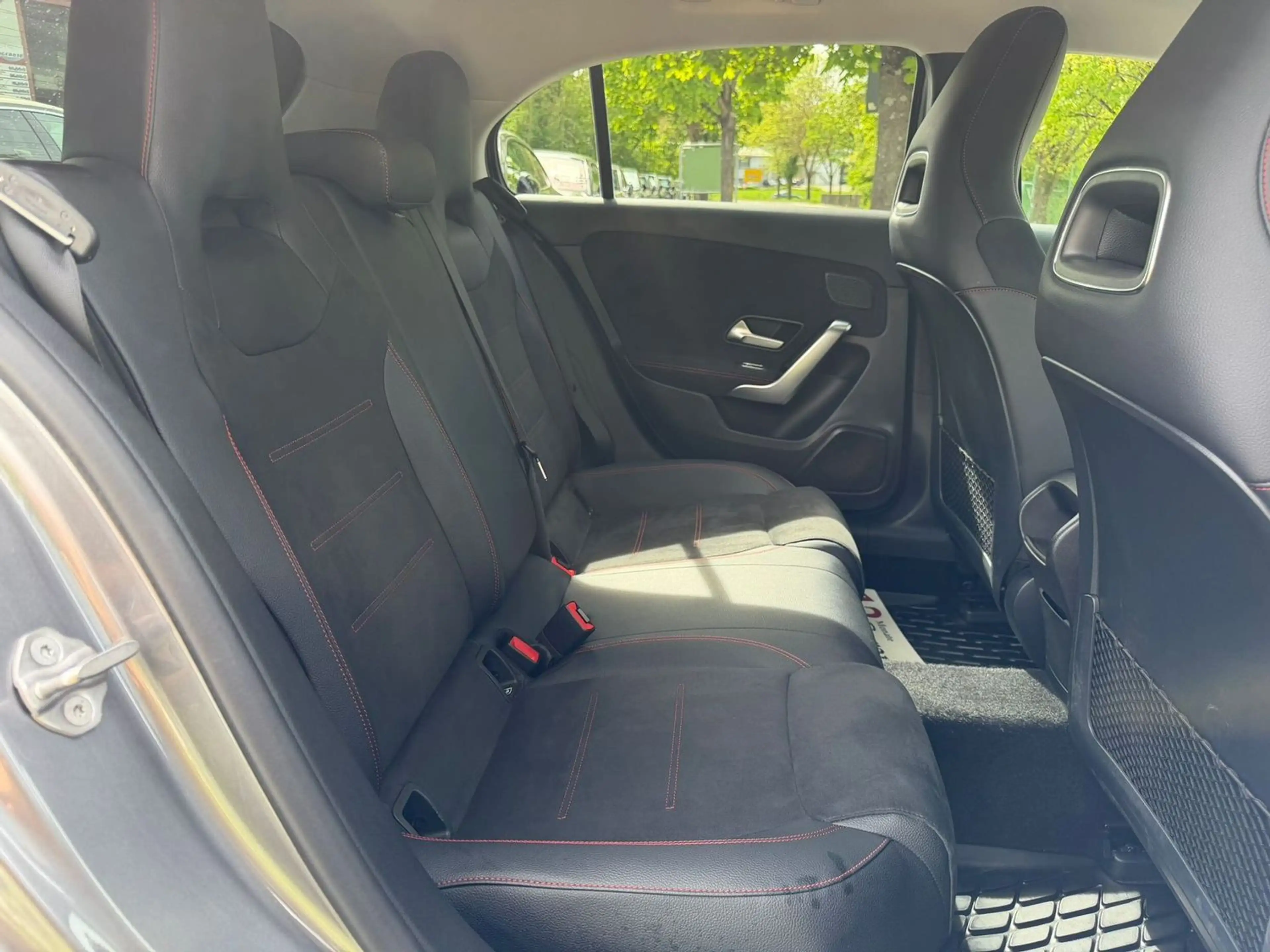 Mercedes-Benz A 35 AMG 4Matic /AHK — photo 12
