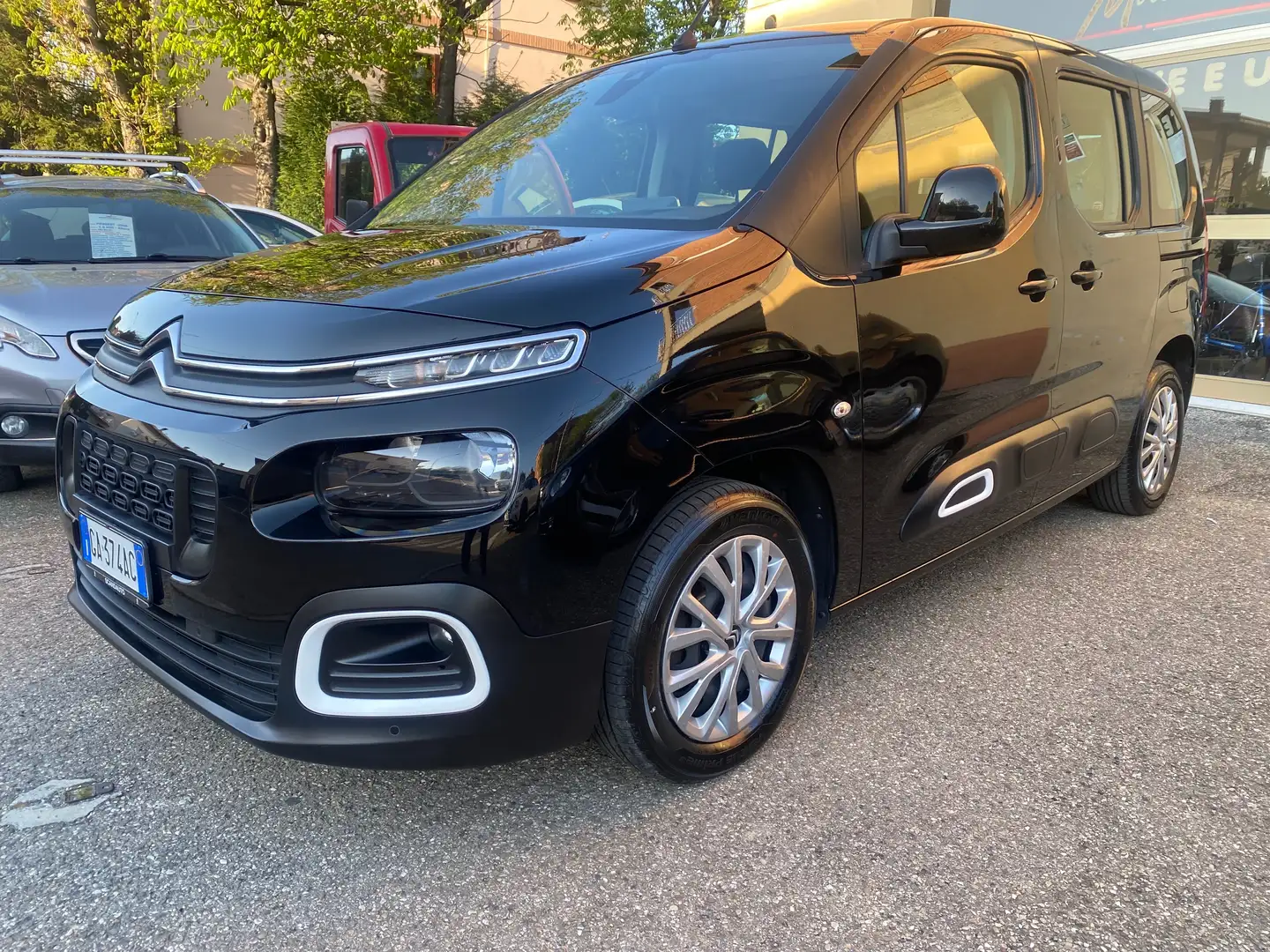 Citroen Berlingo Berlingo 1.5 bluehdi M Shine 100cv NEOPATENTATI!!! Black - 1