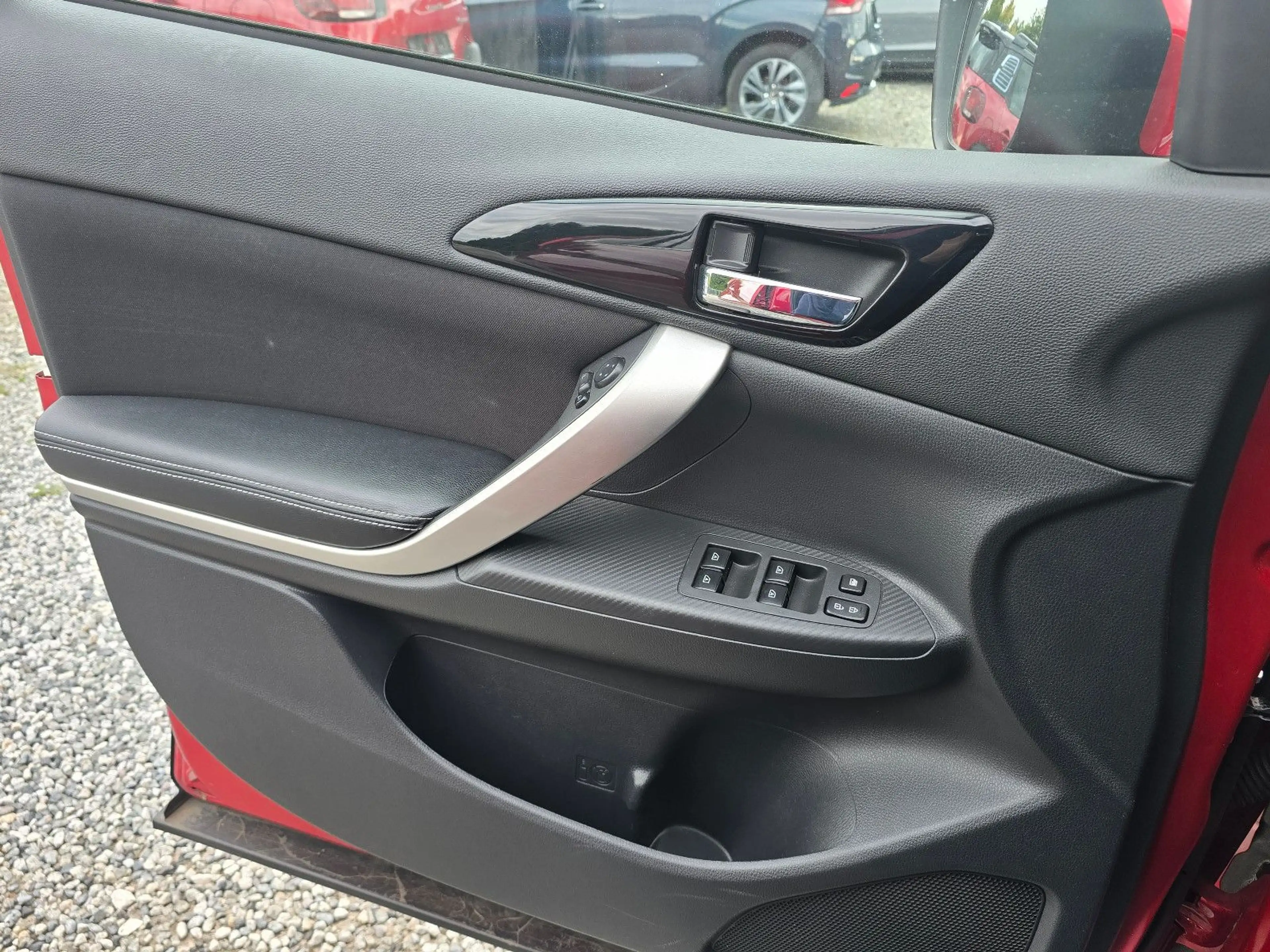 Mitsubishi Eclipse Cross Diamant Edition+ 4WD — photo 17