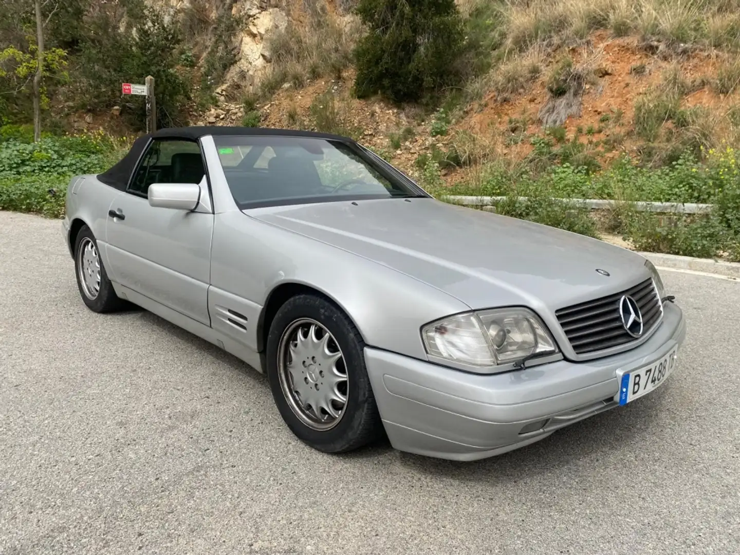 Mercedes-Benz SL 500 srebrna - 2